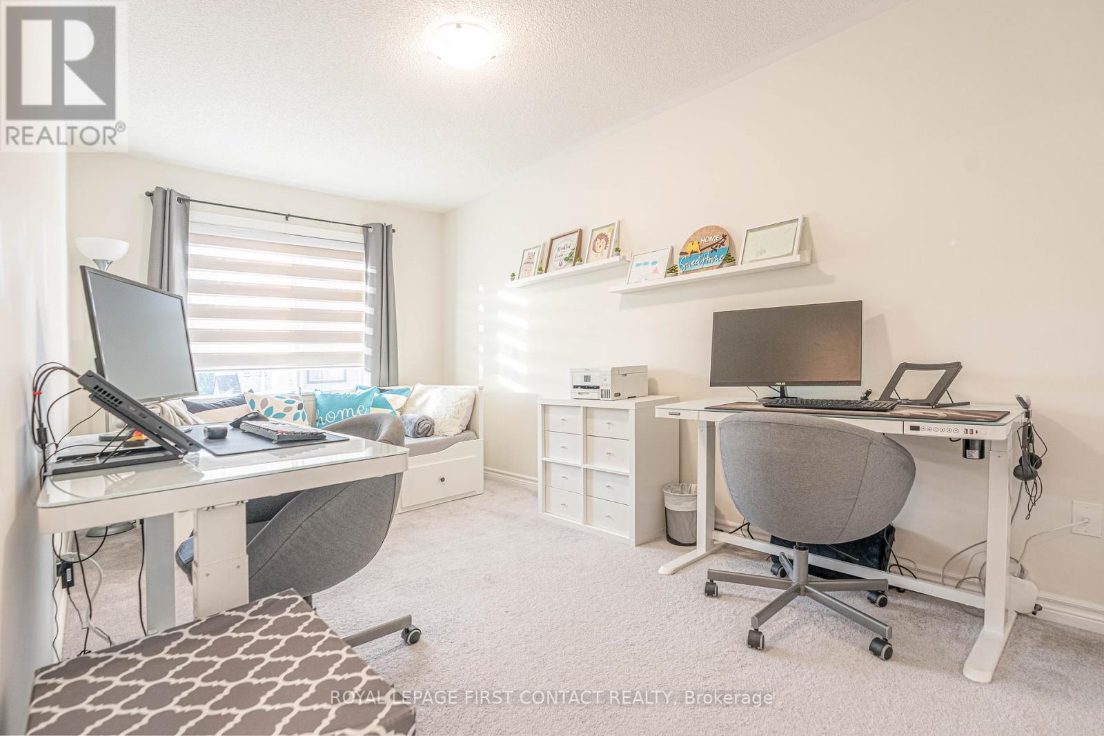












26 DENEB STREET

,
Barrie,




Ontario
L4M0K6

