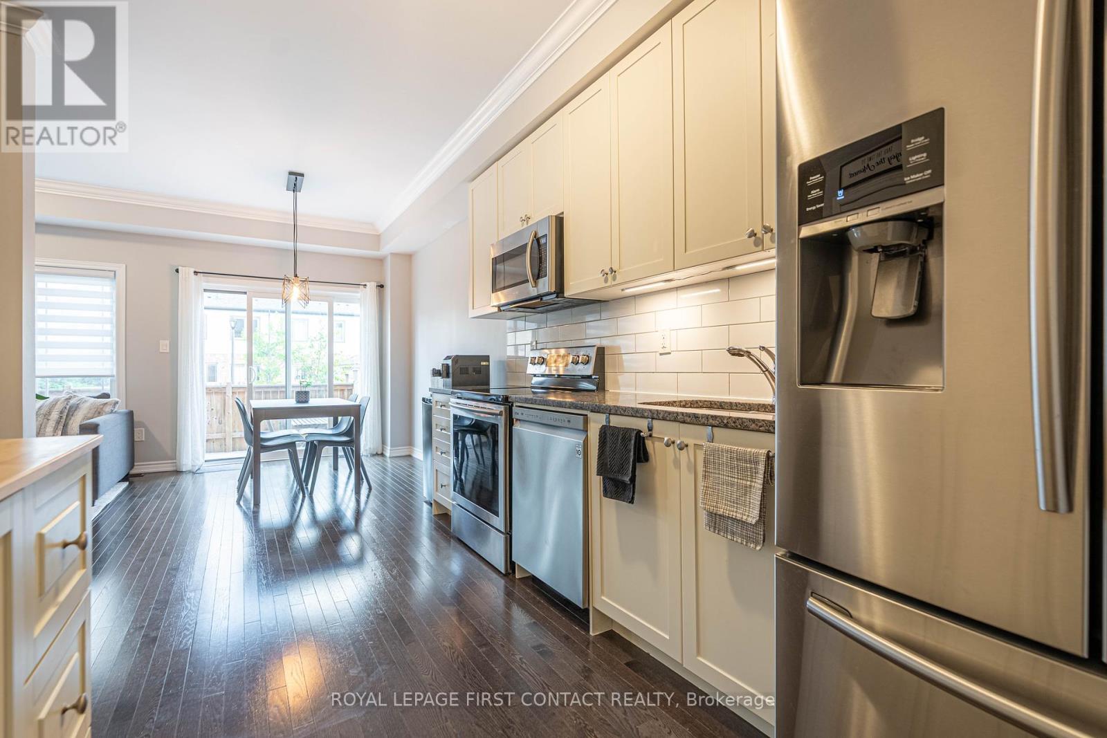 












26 DENEB STREET

,
Barrie,




Ontario
L4M0K6

