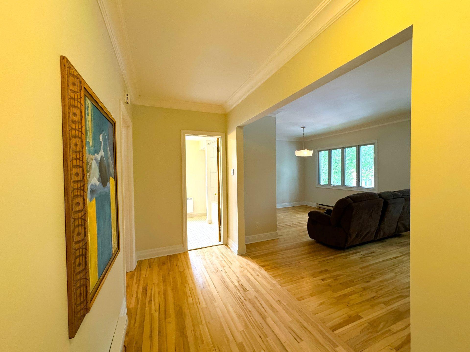 









1677


Boul. Desmarchais

,
Montréal (Le Sud-Ouest),




QC
H4E2B5

