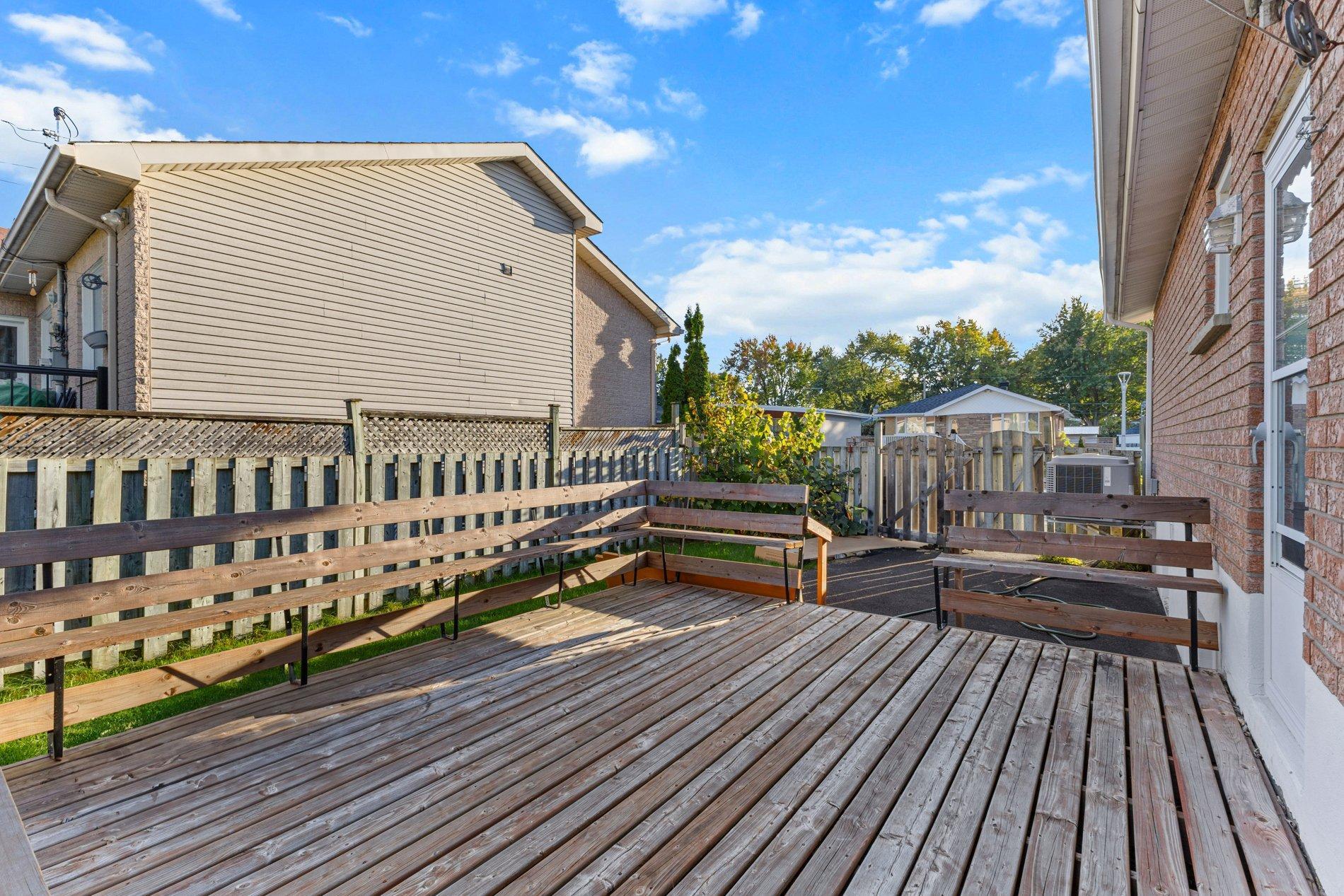 









1845


Av. Fontaine

,
Laval (Chomedey),




QC
H7T1N8

