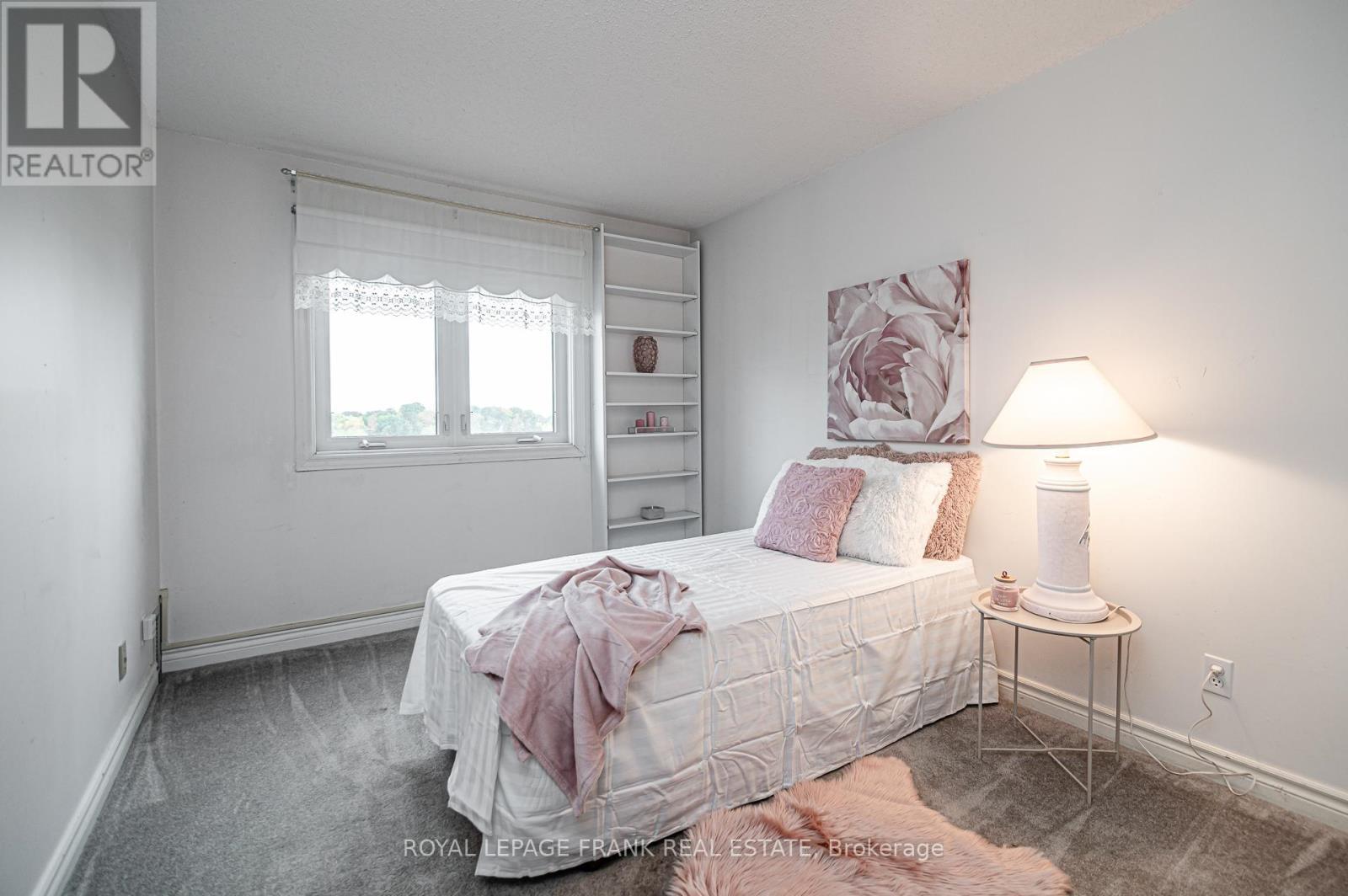 












314 - 191 LAKE DRIVEWAY WAY W

,
Ajax (South West),




Ontario
L1S7H9

