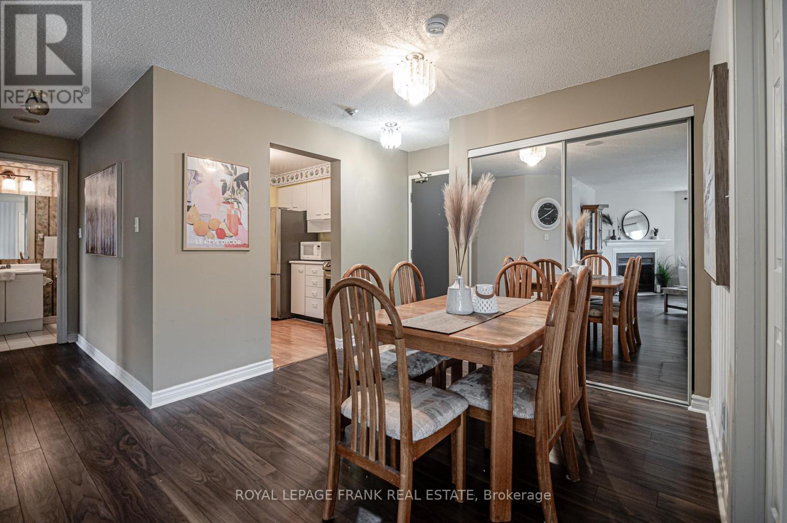 












314 - 191 LAKE DRIVEWAY WAY W

,
Ajax (South West),




Ontario
L1S7H9

