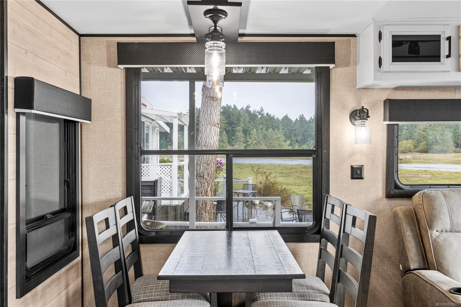 









200


Corfield

St, 208,
Parksville,







BC
V9P 2H5

