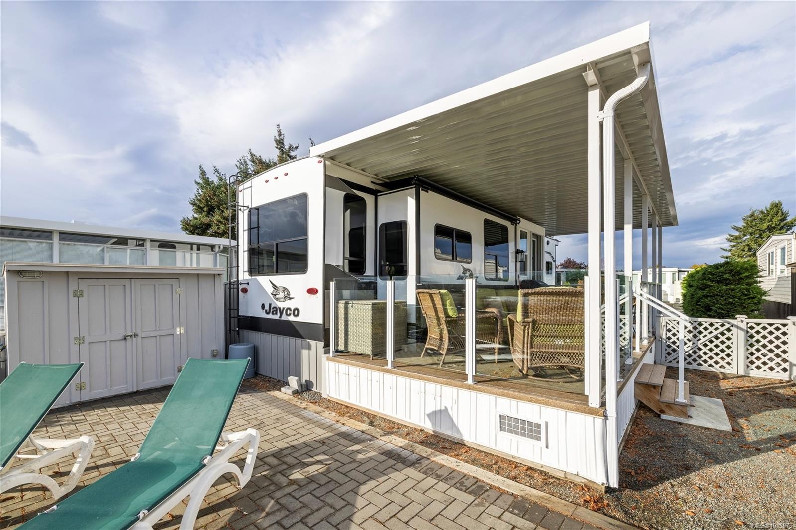 









200


Corfield

St, 208,
Parksville,







BC
V9P 2H5

