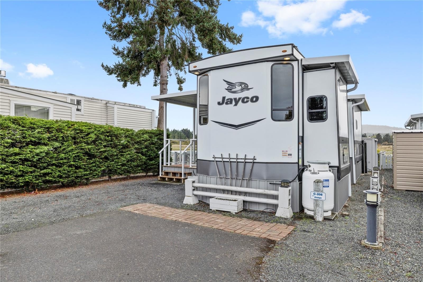 









200


Corfield

St, 208,
Parksville,







BC
V9P 2H5

