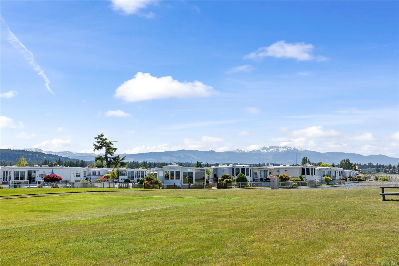 









200


Corfield

St, 208,
Parksville,







BC
V9P 2H5

