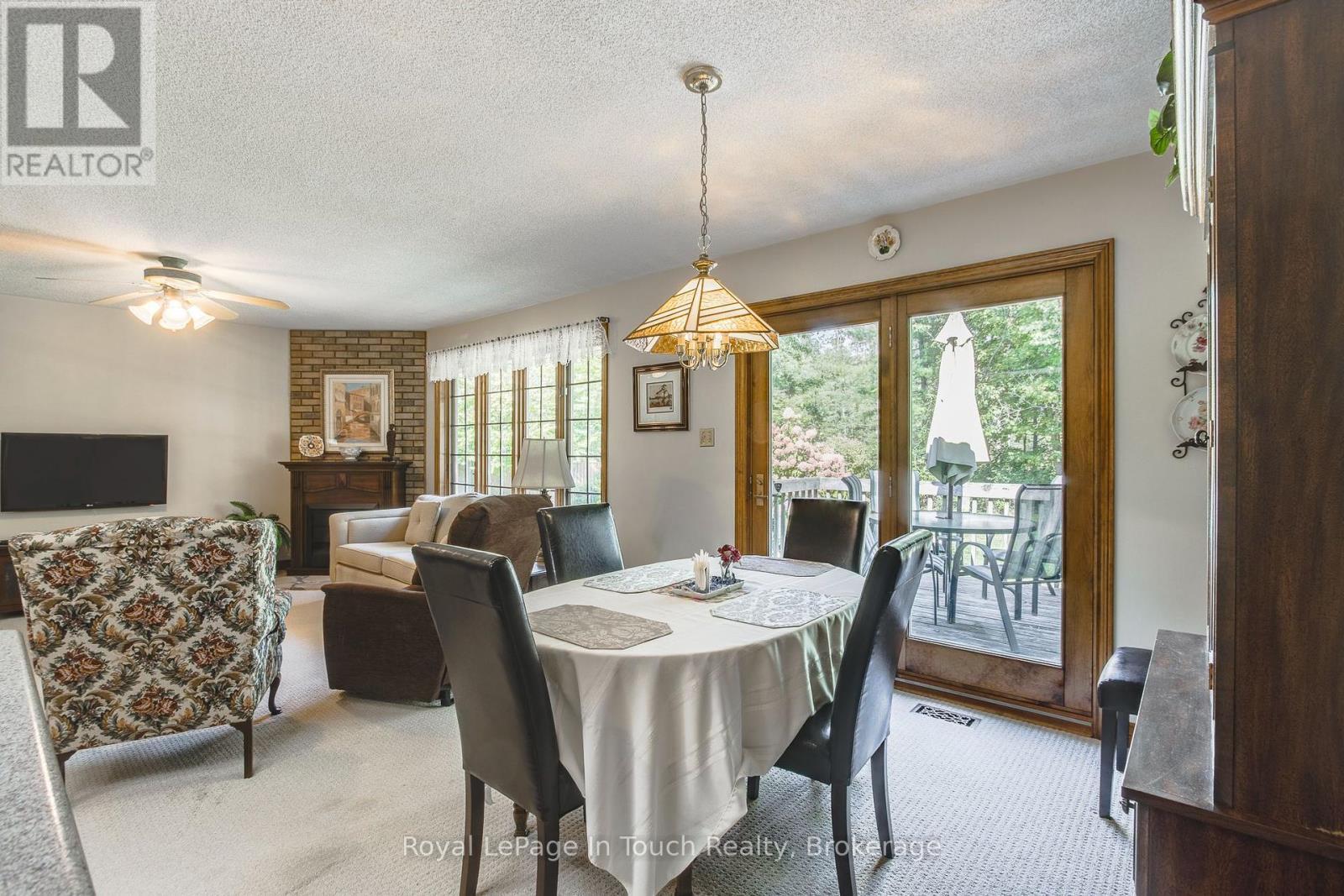 












29 MARY JANE ROAD

,
Tiny (Wyevale),




Ontario
L0L2T0

