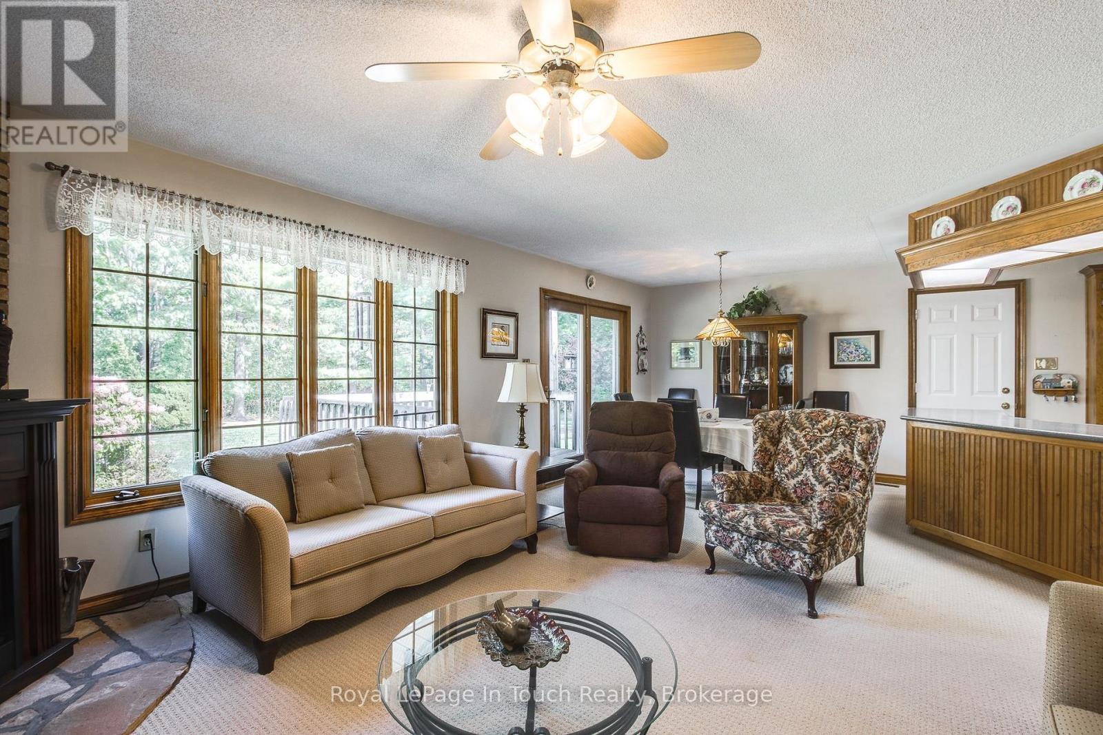 












29 MARY JANE ROAD

,
Tiny (Wyevale),




Ontario
L0L2T0

