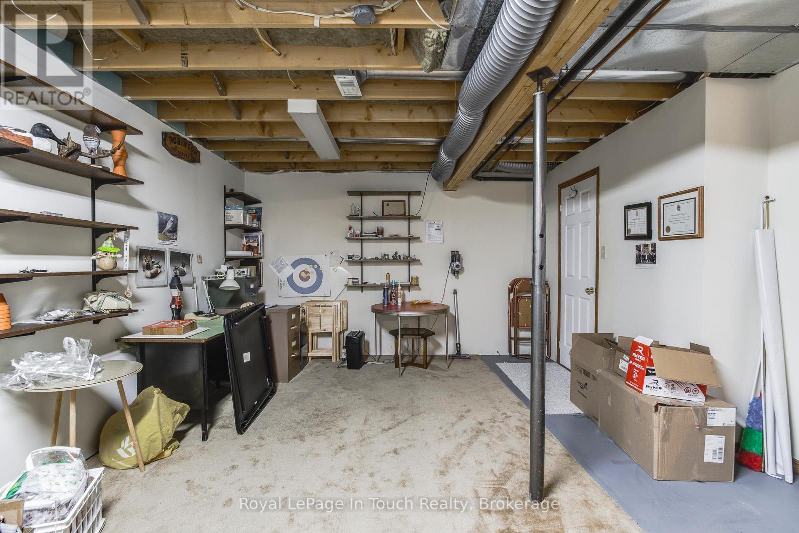 












29 MARY JANE ROAD

,
Tiny (Wyevale),




Ontario
L0L2T0

