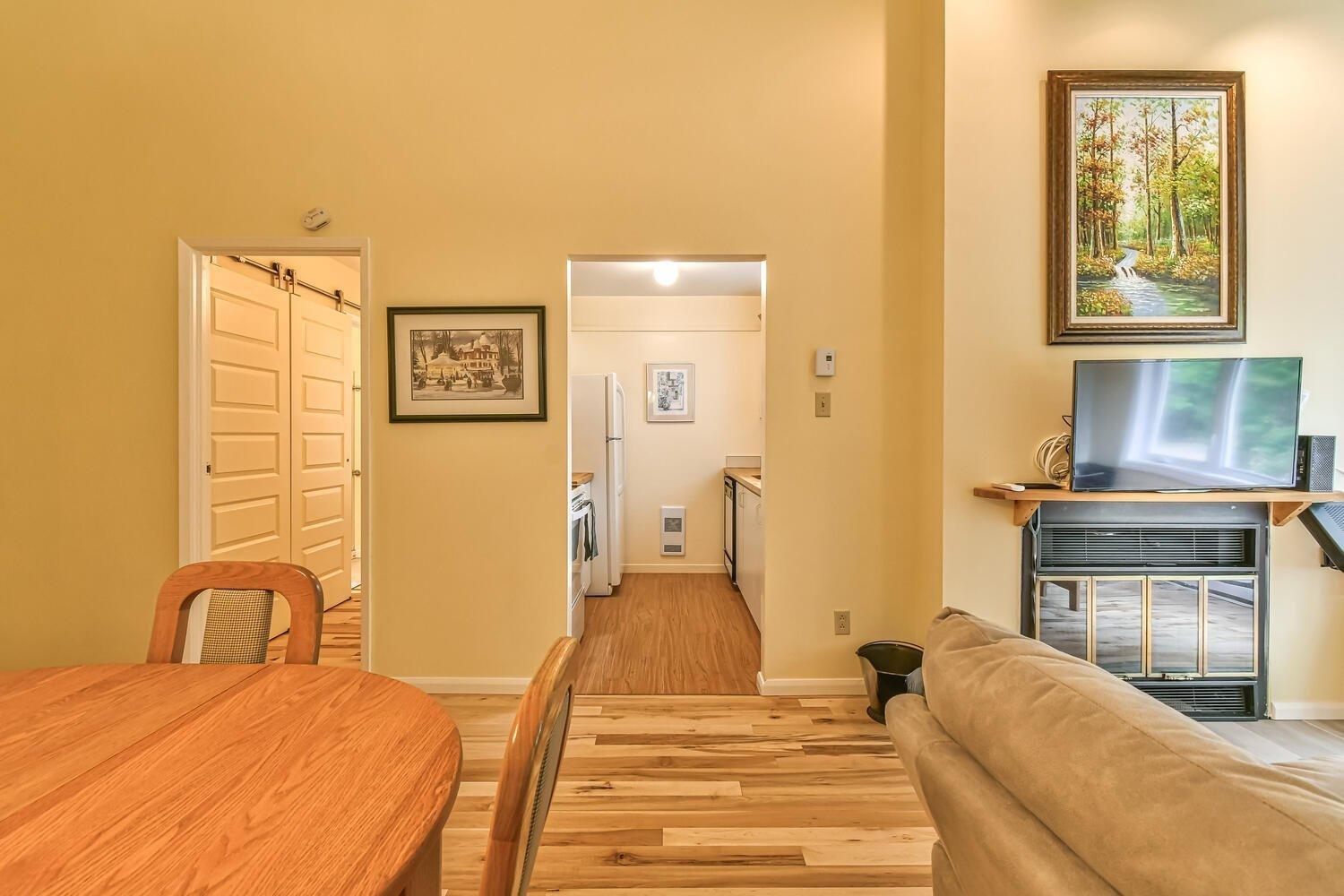 









1009

 - 1010


Crois. des Soleils

,
Mont-Tremblant,




QC
J8E1X6

