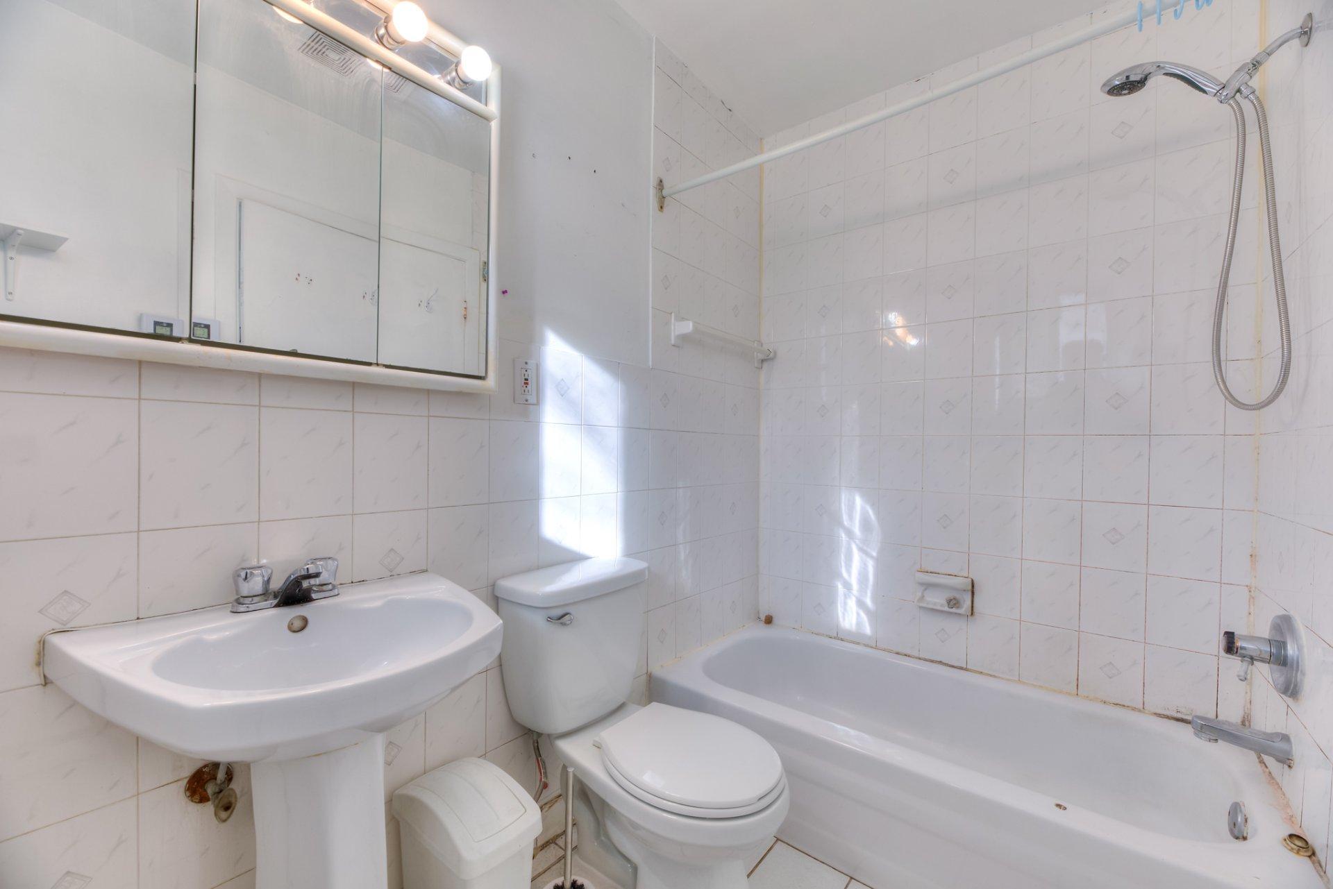 









4300


Rue D'Iberville

,
Montréal (Le Plateau-Mont-Royal),




QC
H2H2L6

