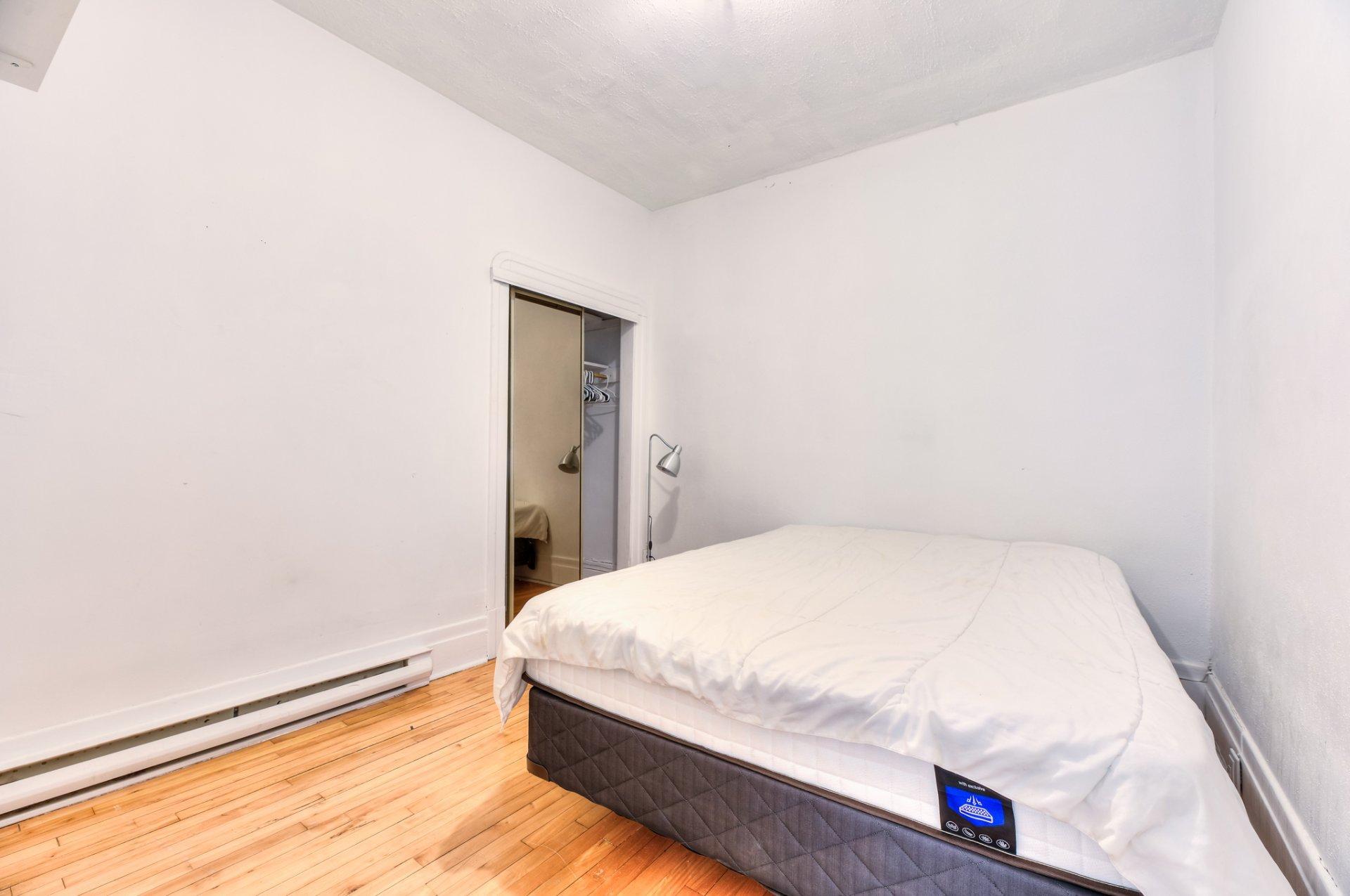 









4300


Rue D'Iberville

,
Montréal (Le Plateau-Mont-Royal),




QC
H2H2L6

