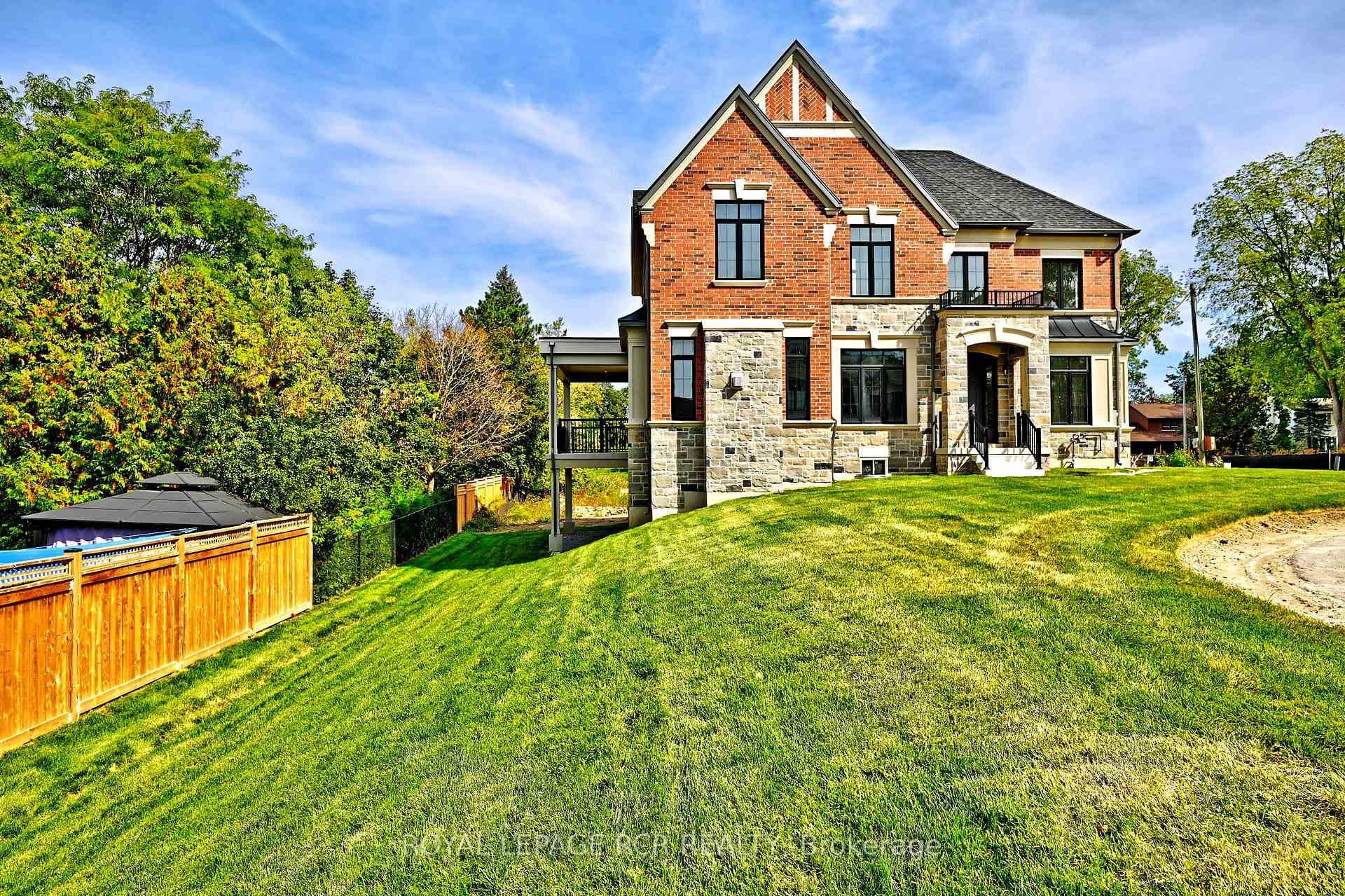 









10


William Heath

Court,
Aurora,




ON
L4G 3V4

