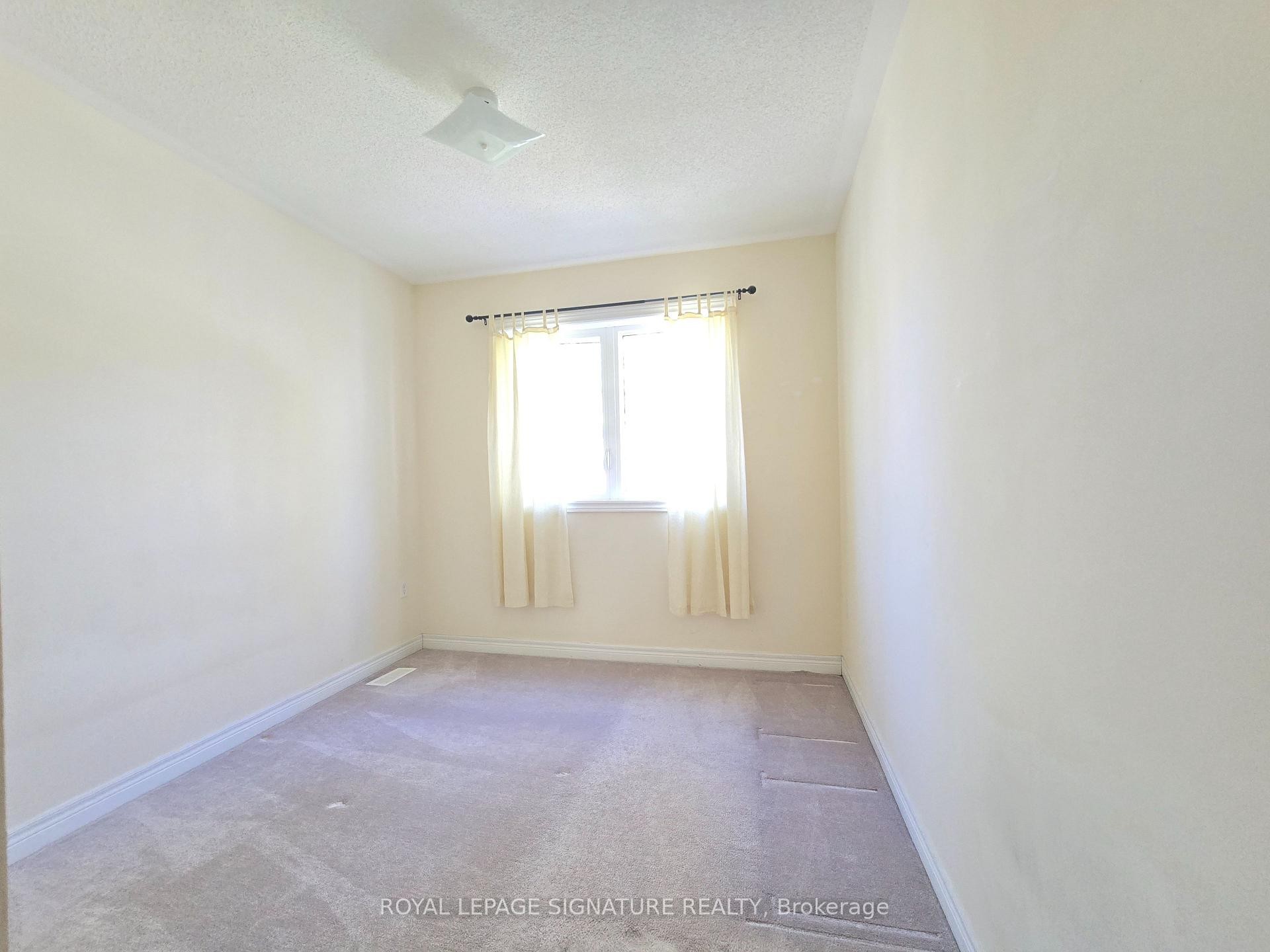 









2480


Earl Grey

Avenue,
Pickering,




ON
L1X 0B9

