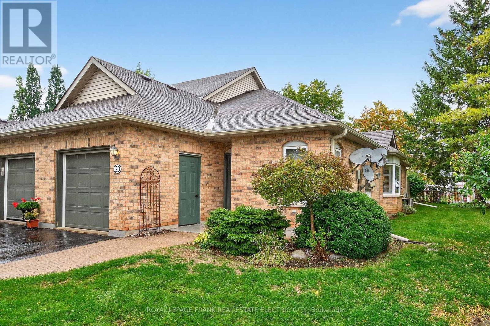 












20 CHARLES COURT

,
Selwyn,




Ontario
K0L2H0

