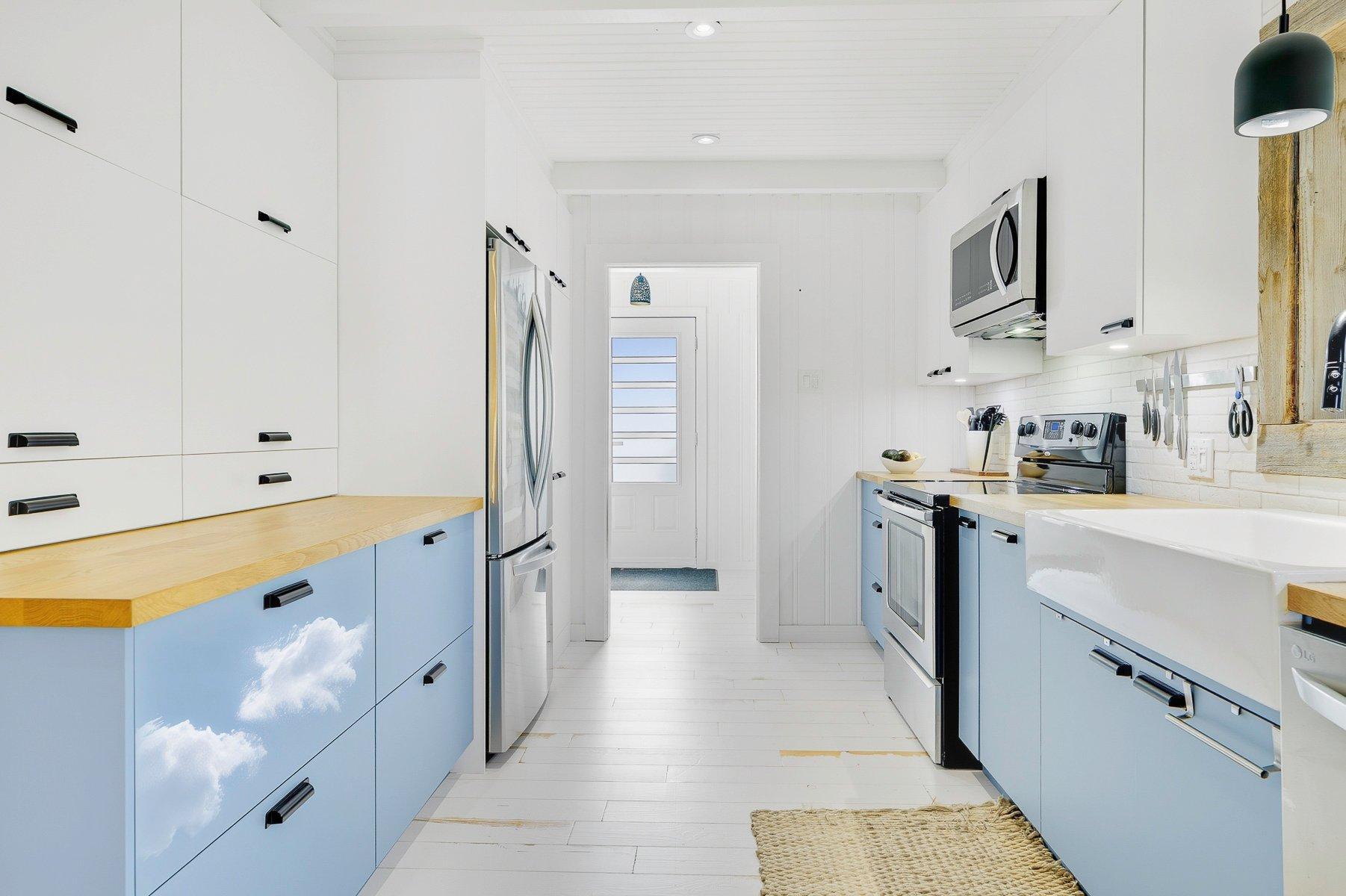 









1209


Ch. du Lac-Connelly

,
Saint-Hippolyte,




QC
J8A2B9

