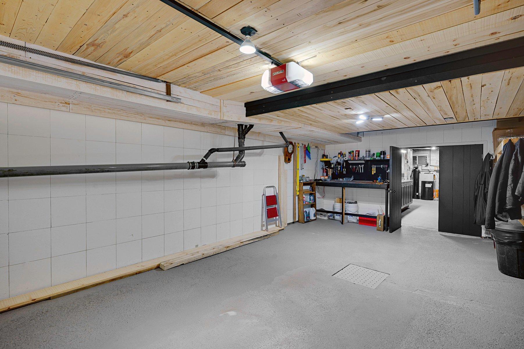 









1209


Ch. du Lac-Connelly

,
Saint-Hippolyte,




QC
J8A2B9

