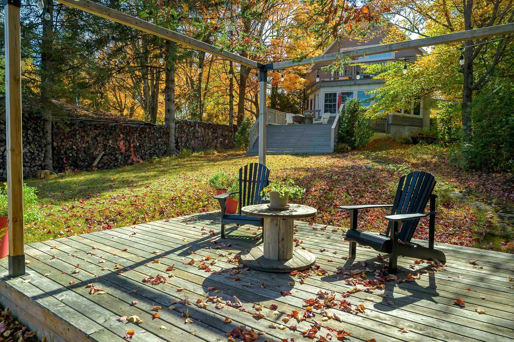 









1209


Ch. du Lac-Connelly

,
Saint-Hippolyte,




QC
J8A2B9

