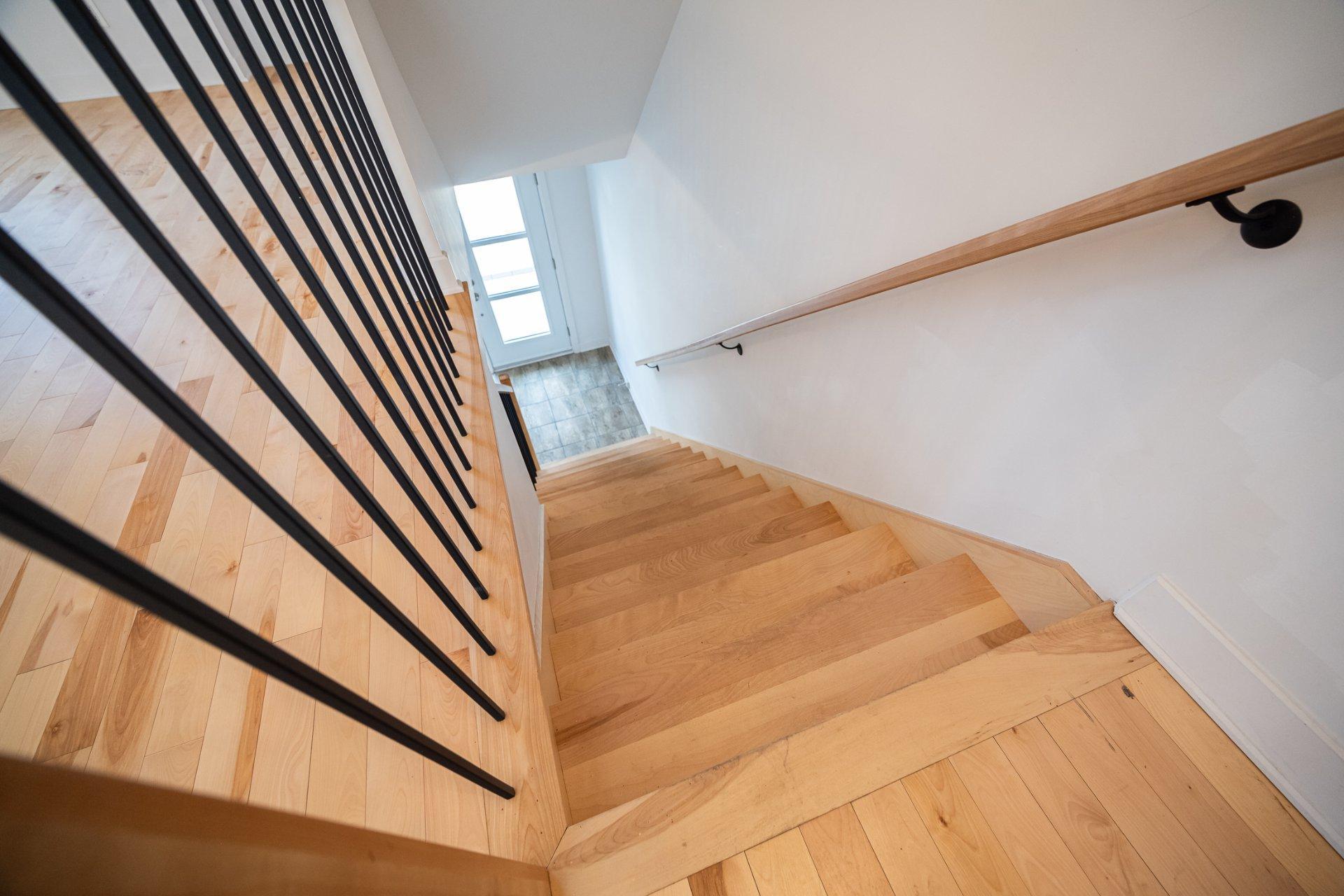 









50


Rue Napoléon

, 3,
Sainte-Thérèse,




QC
J7E1H6

