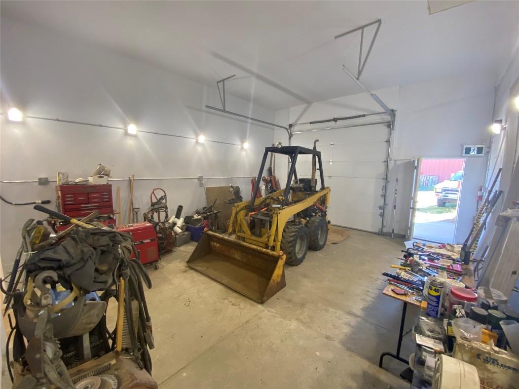 









1501


COLUMBIA

Avenue,
Castlegar,




BC
V1N 1H8

