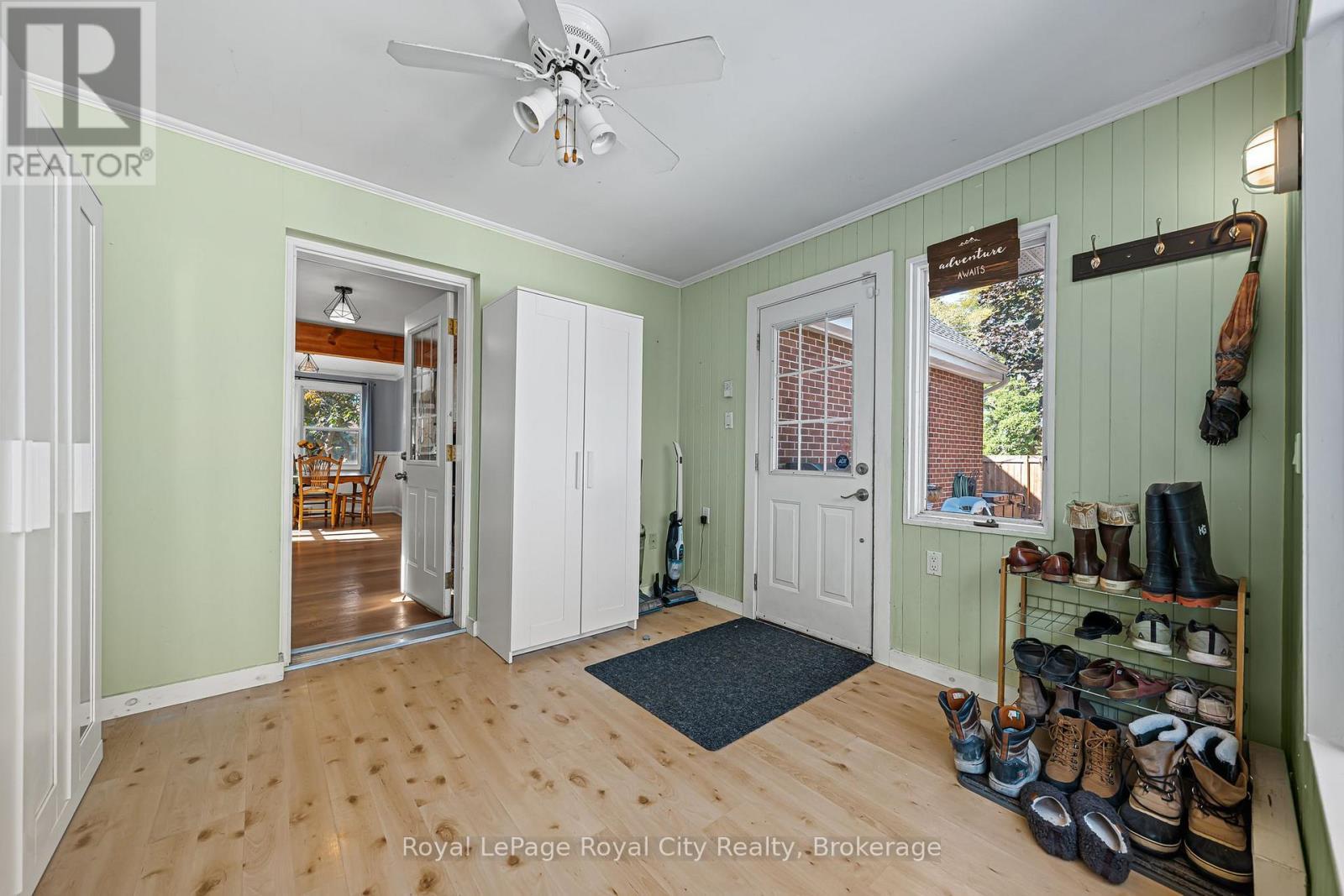 












15 DUDHOPE AVENUE

,
Cambridge,




Ontario
N1R4T2

