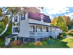 Featured Listing Photo