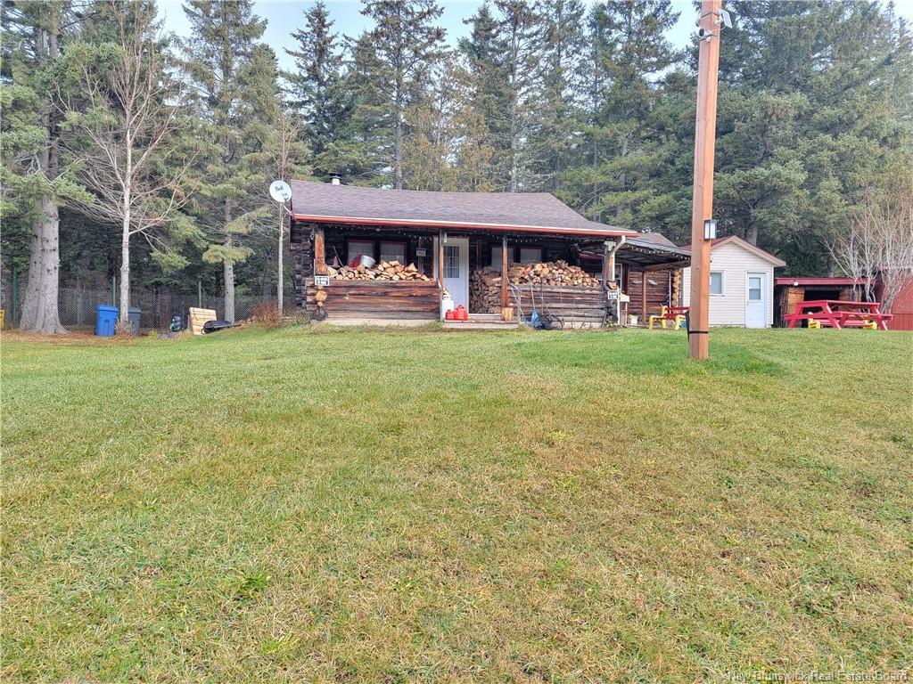 









91


Des Ormes

,
Petit-Rocher-Nord,




NB
E8J 2K1

