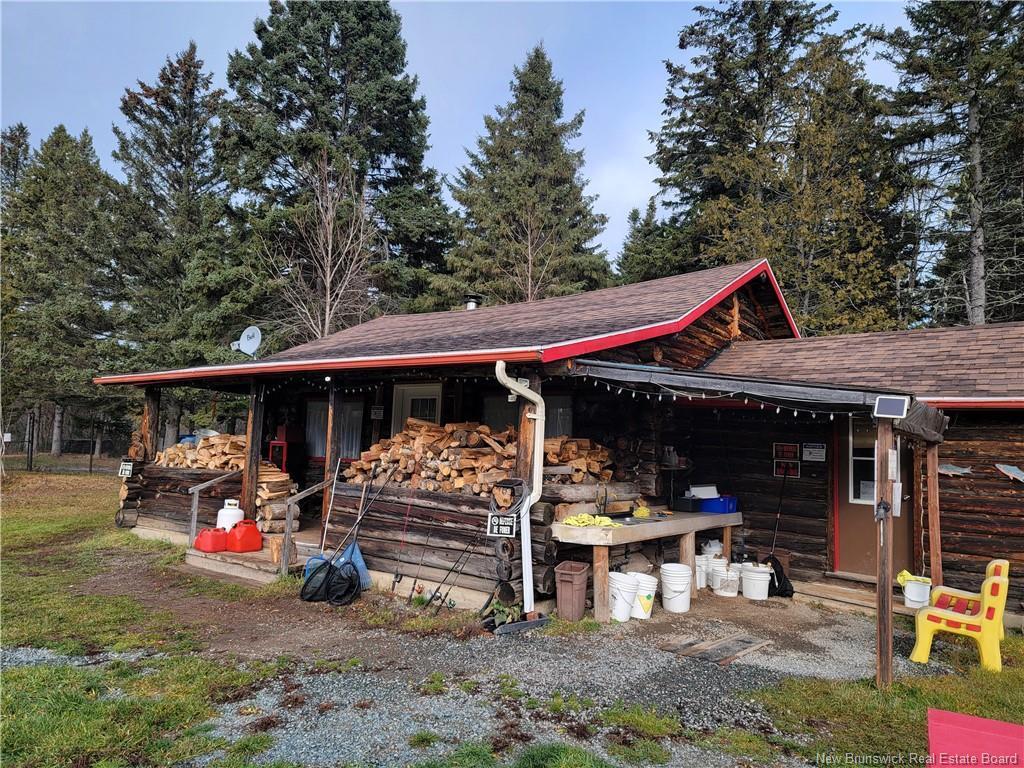 









91


Des Ormes

,
Petit-Rocher-Nord,




NB
E8J 2K1

