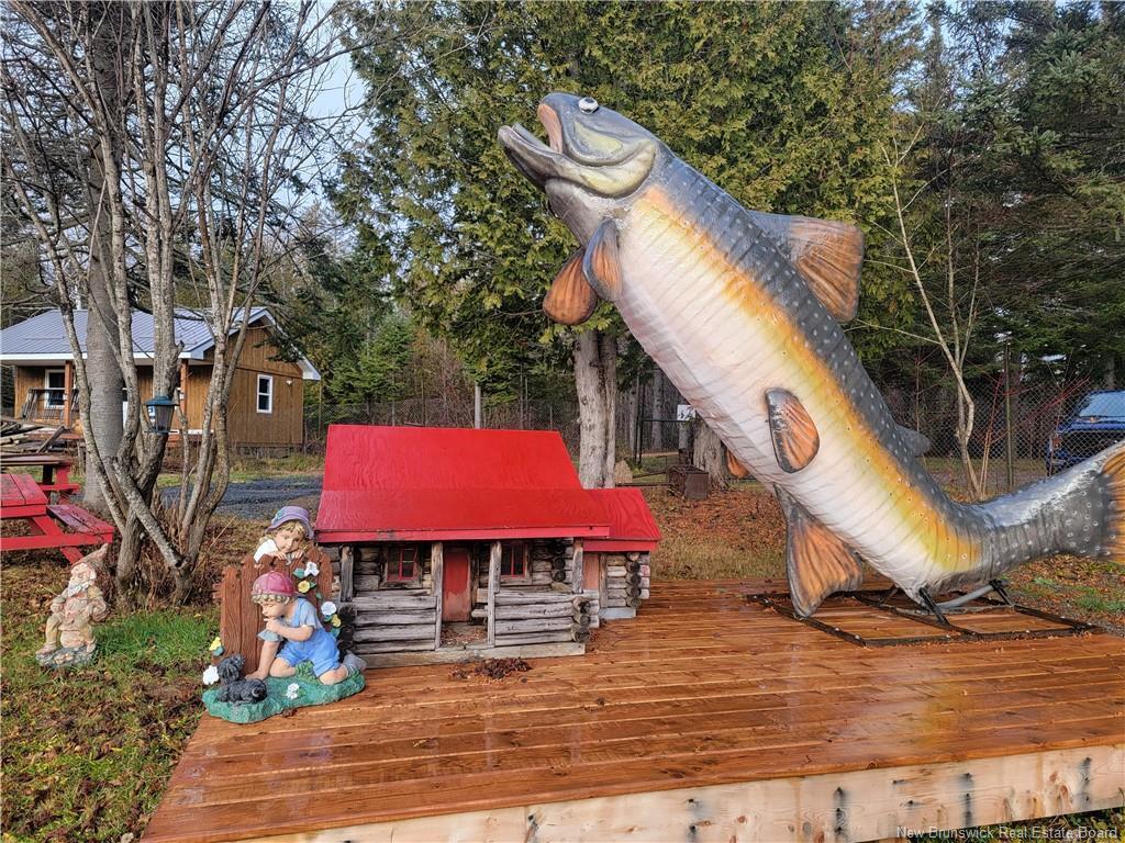 









91


Des Ormes

,
Petit-Rocher-Nord,




NB
E8J 2K1

