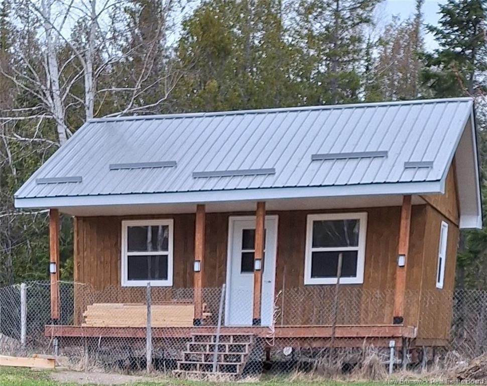 









91


Des Ormes

,
Petit-Rocher-Nord,




NB
E8J 2K1

