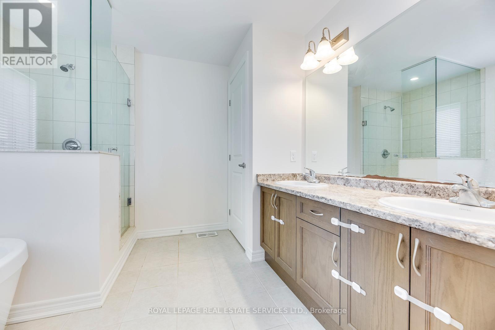 












29 HEMING TRAIL

,
Hamilton,




Ontario
L9G3K9

