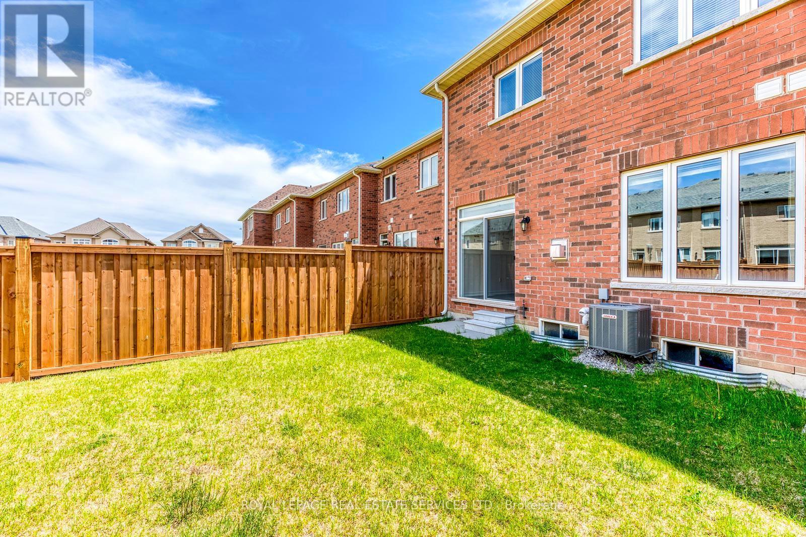 












29 HEMING TRAIL

,
Hamilton,




Ontario
L9G3K9

