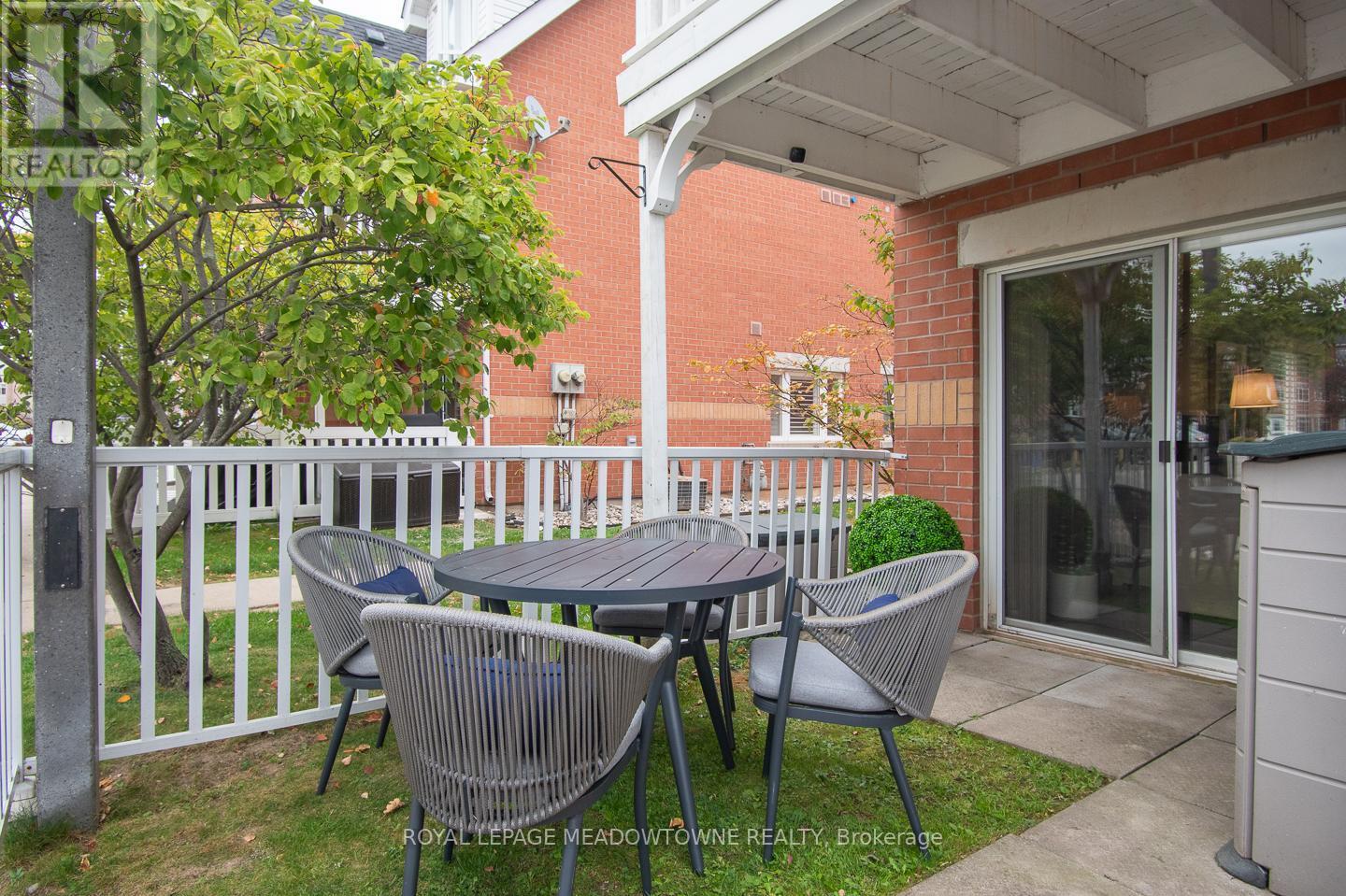 












302 - 1701 LAMPMAN AVENUE

,
Burlington,




Ontario
L7L6R7

