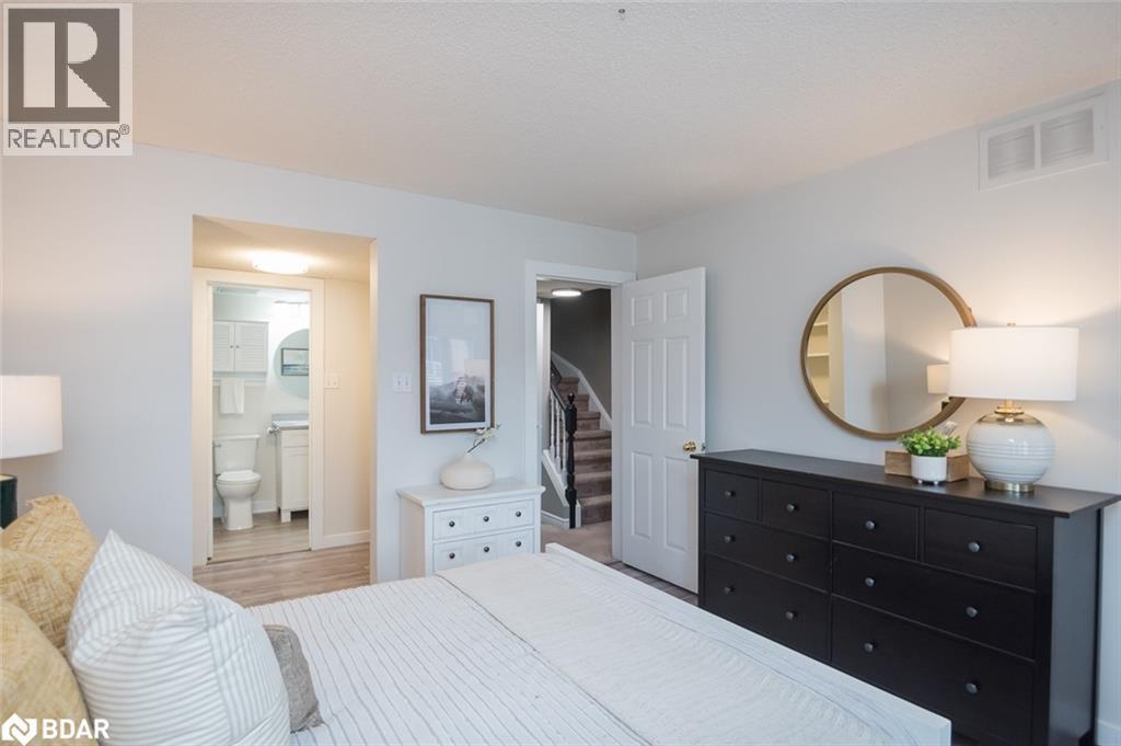 












1701 LAMPMAN Avenue Unit# 302

,
Burlington,




Ontario
L7L6R7

