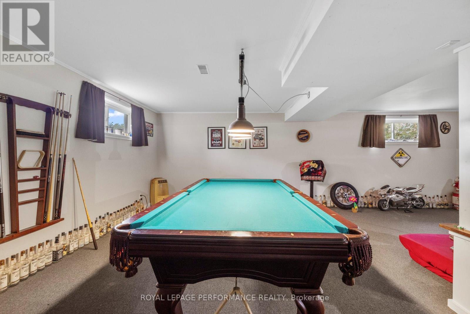 












2150 COUNTY RD 14 ROAD

,
Hawkesbury,




Ontario
K0B1B0

