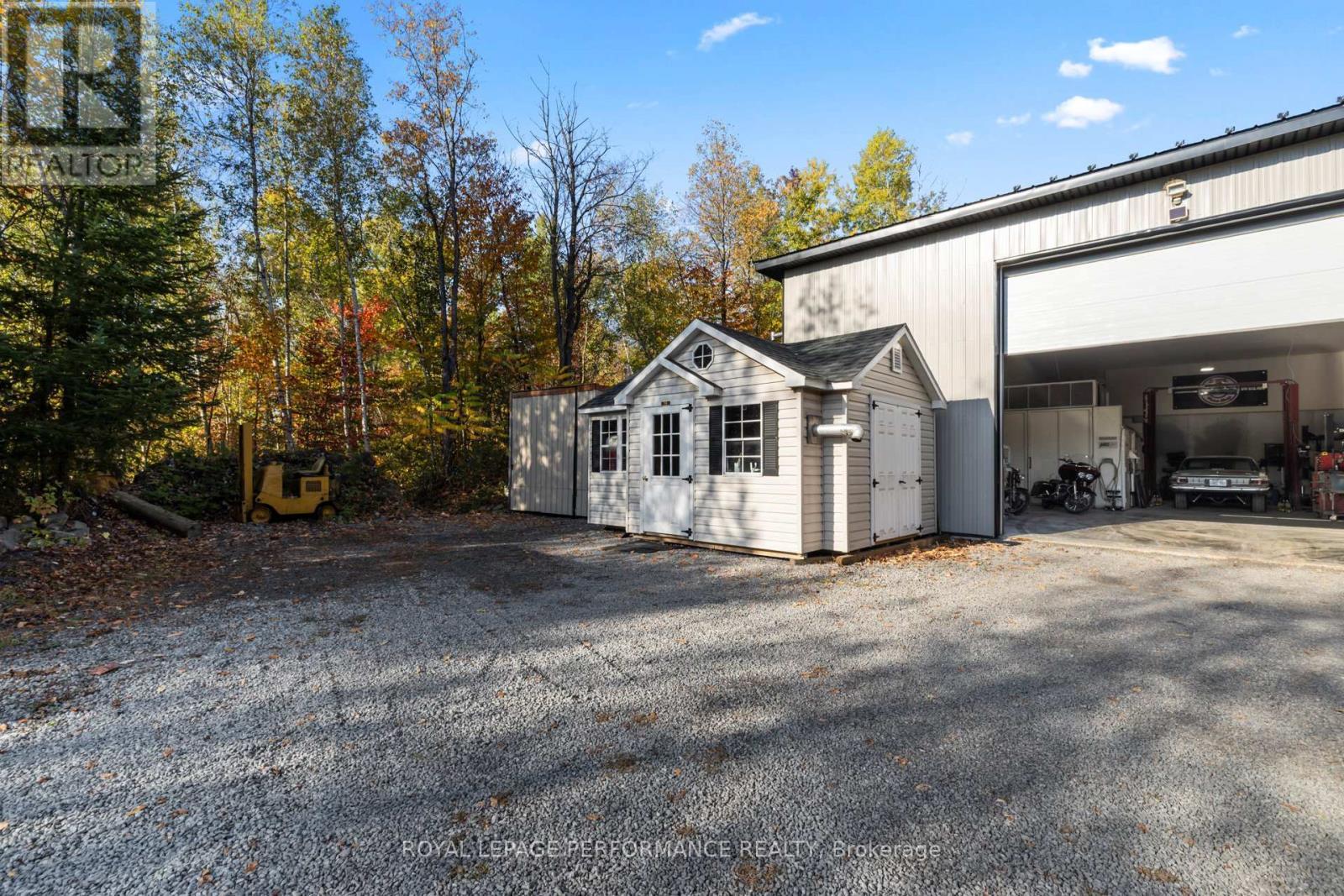 












2150 COUNTY RD 14 ROAD

,
Hawkesbury,




Ontario
K0B1B0

