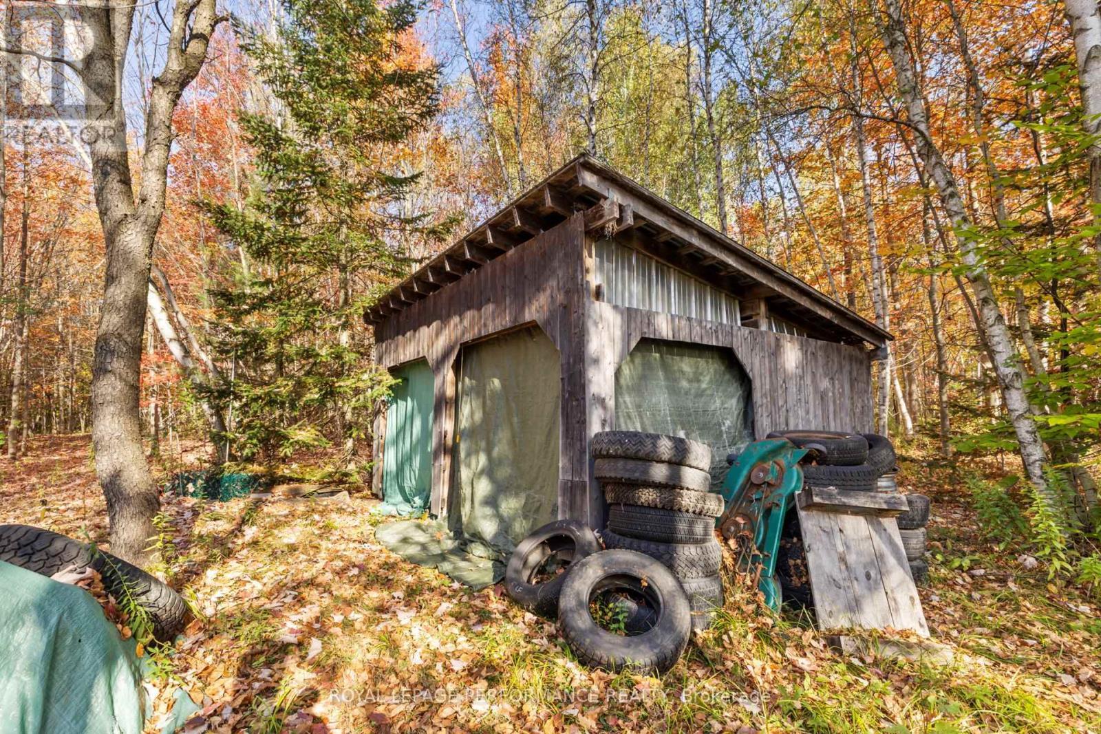 












2150 COUNTY RD 14 ROAD

,
Hawkesbury,




Ontario
K0B1B0

