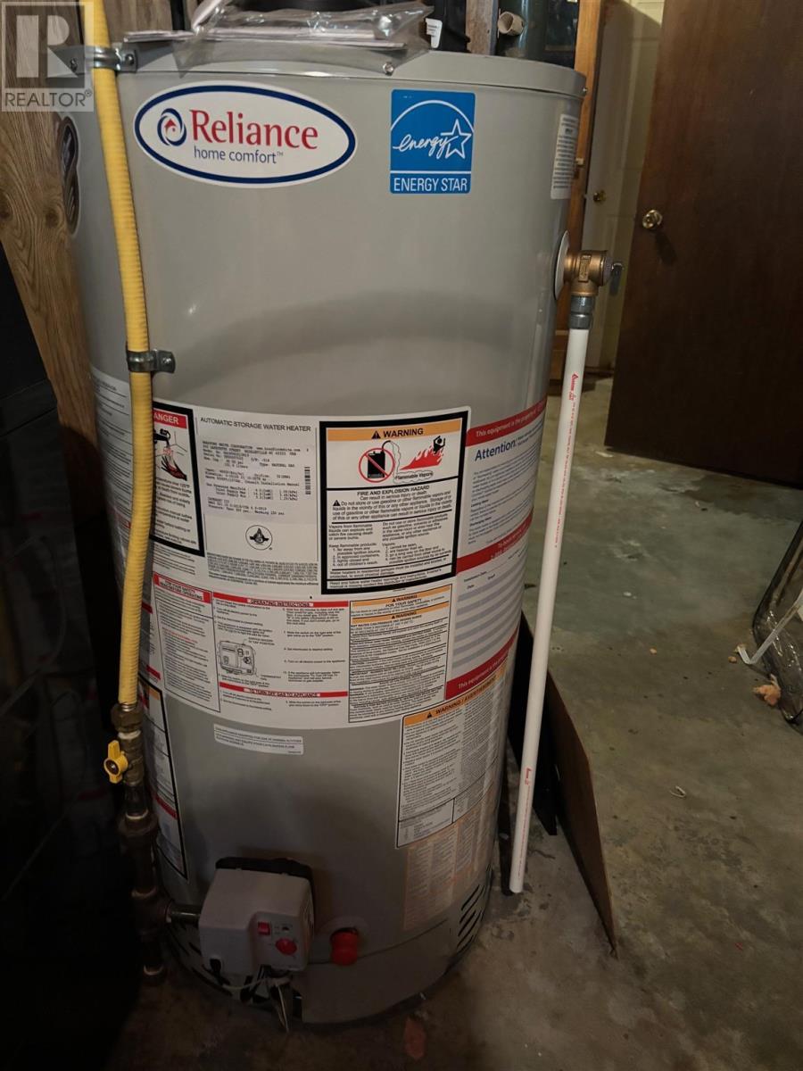 












30 Denison RD

,
Elliot Lake,




Ontario
P5A1L7

