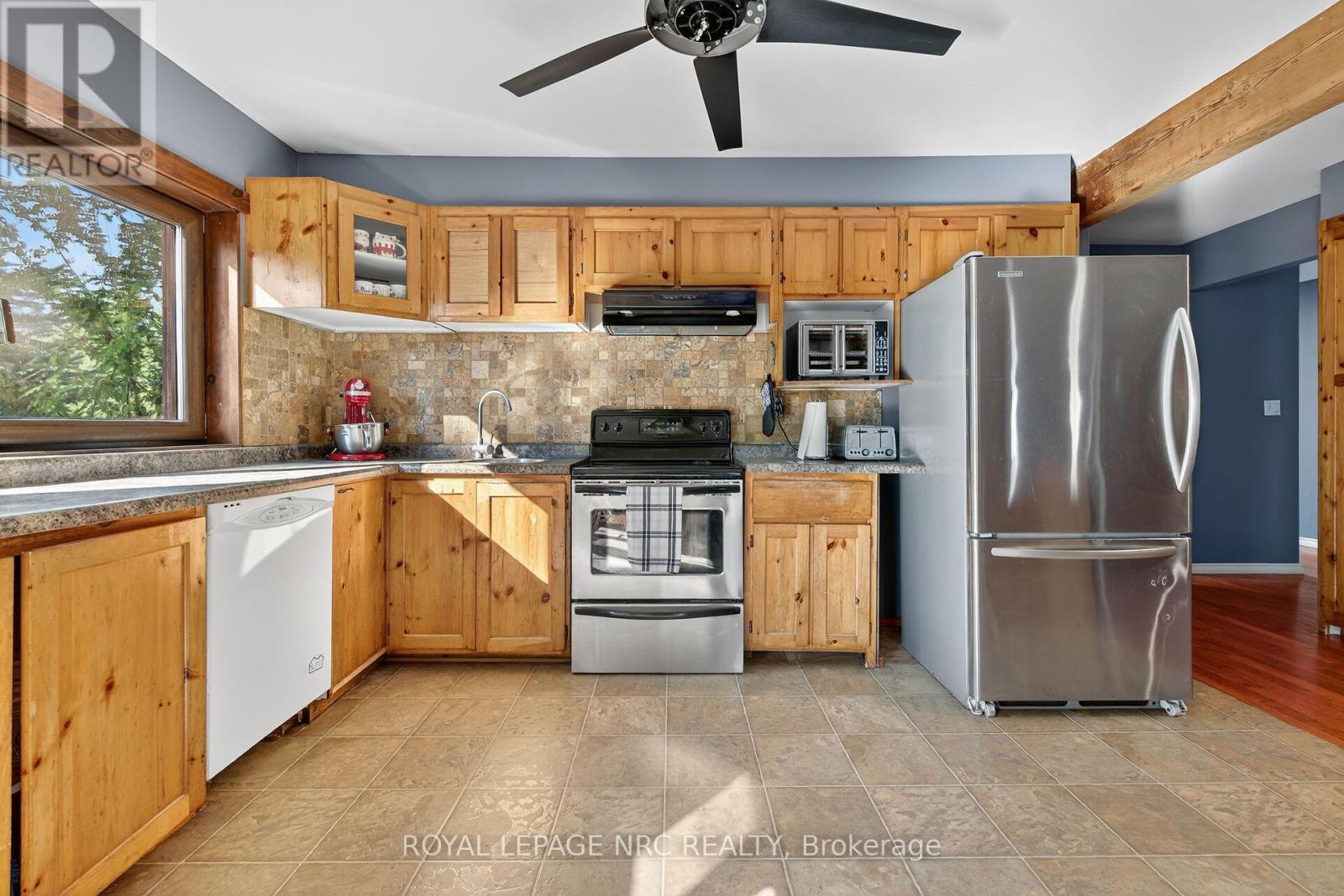 












10 KIMBER ROAD

,
Haldimand,




Ontario
N0A1K0

