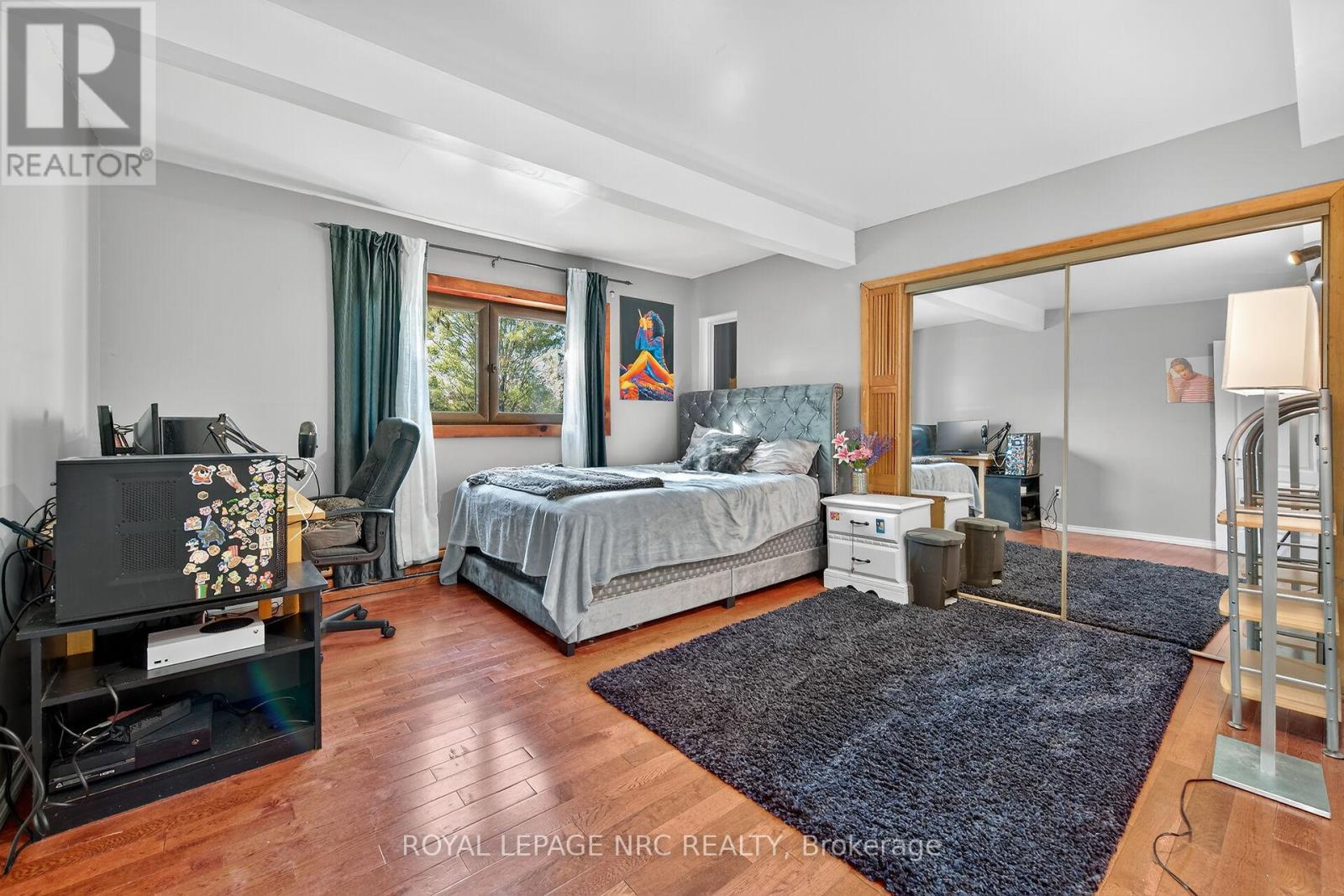 












10 KIMBER ROAD

,
Haldimand,




Ontario
N0A1K0

