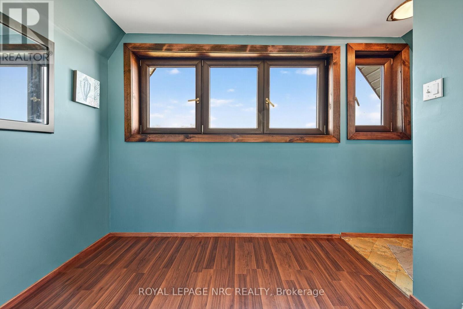 












10 KIMBER ROAD

,
Haldimand,




Ontario
N0A1K0

