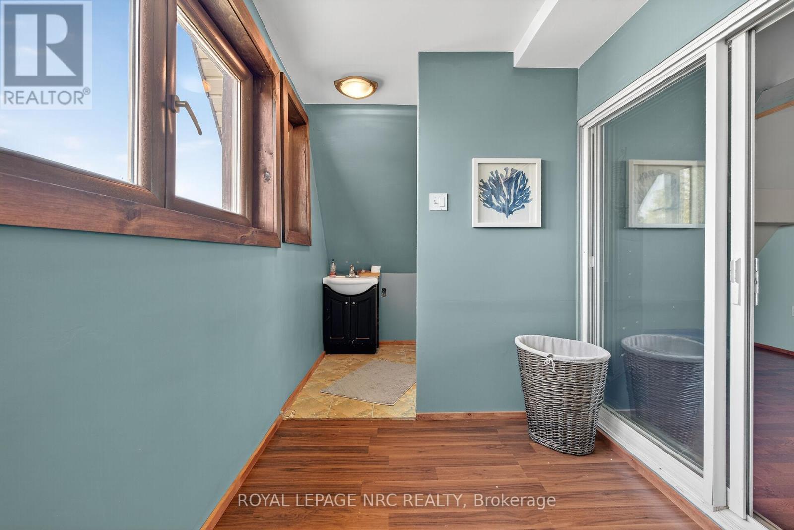 












10 KIMBER ROAD

,
Haldimand,




Ontario
N0A1K0

