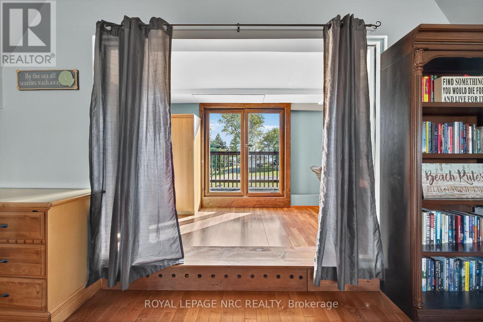 












10 KIMBER ROAD

,
Haldimand,




Ontario
N0A1K0

