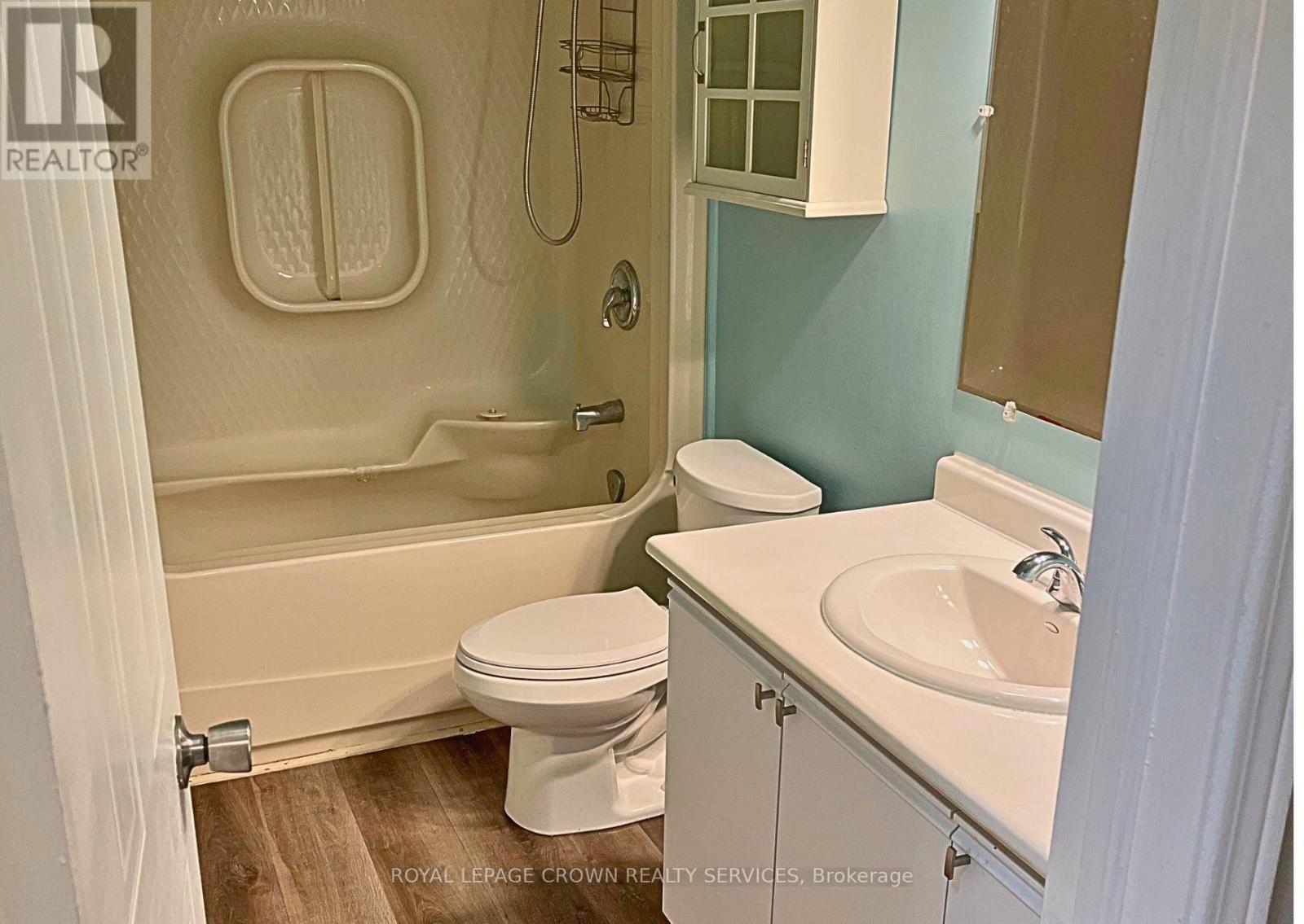 












9 - 21 WREN COURT

,
Tillsonburg,




Ontario
N4G5K2

