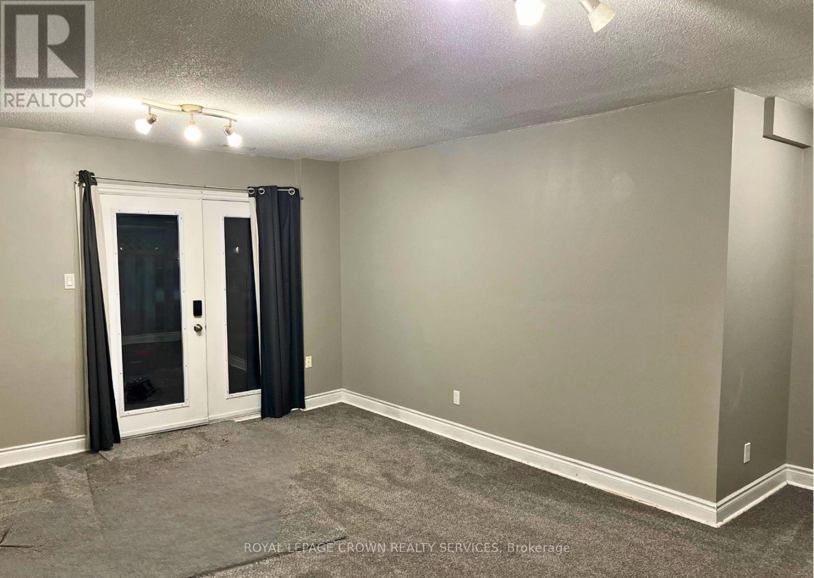 












9 - 21 WREN COURT

,
Tillsonburg,




Ontario
N4G5K2

