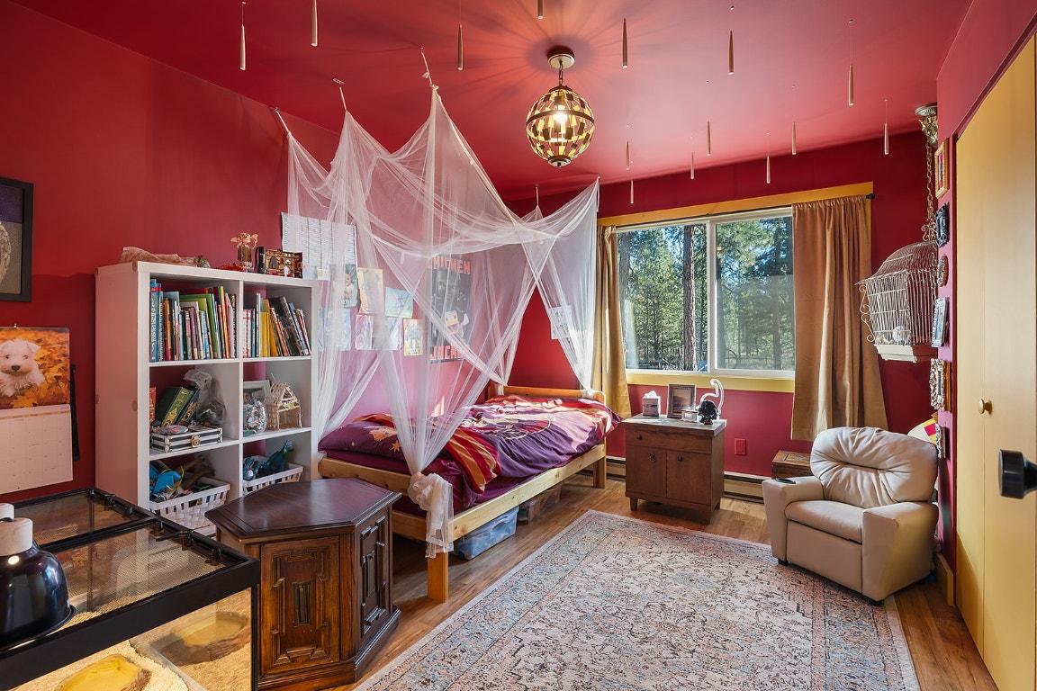 









7502


Highway 95A

,
Kimberley,




BC
V1A 3L4

