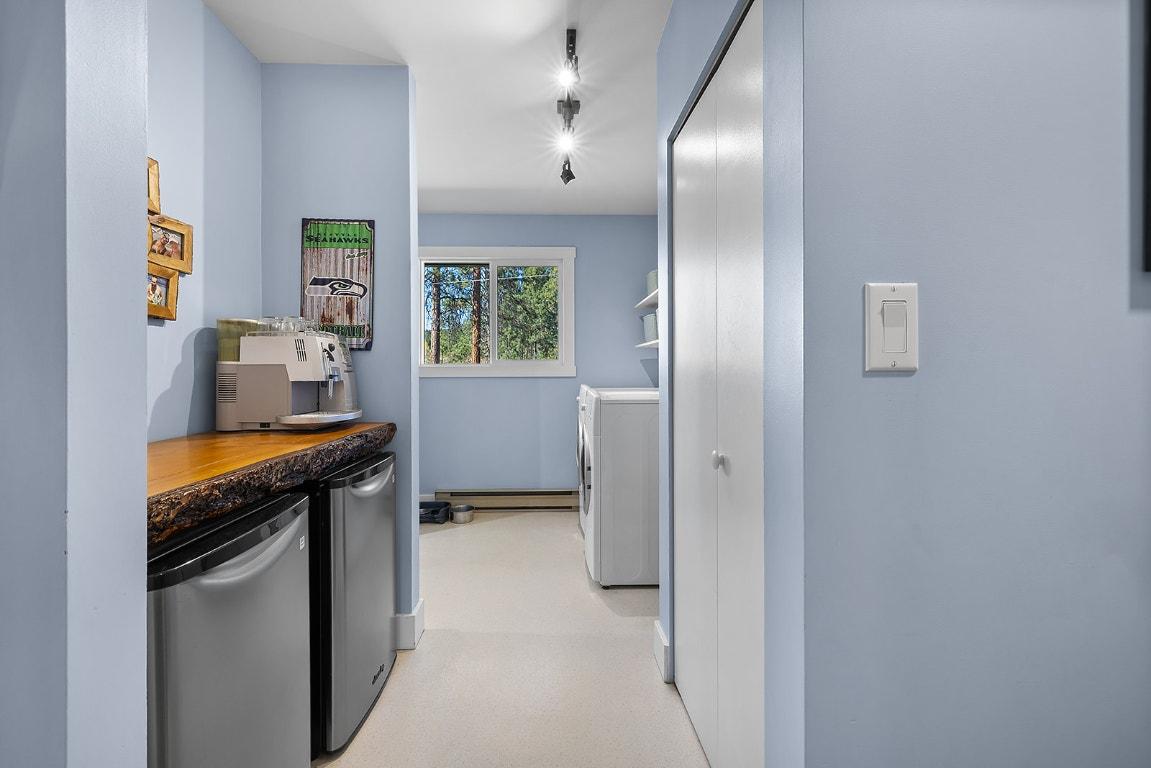 









7502


Highway 95A

,
Kimberley,




BC
V1A 3L4

