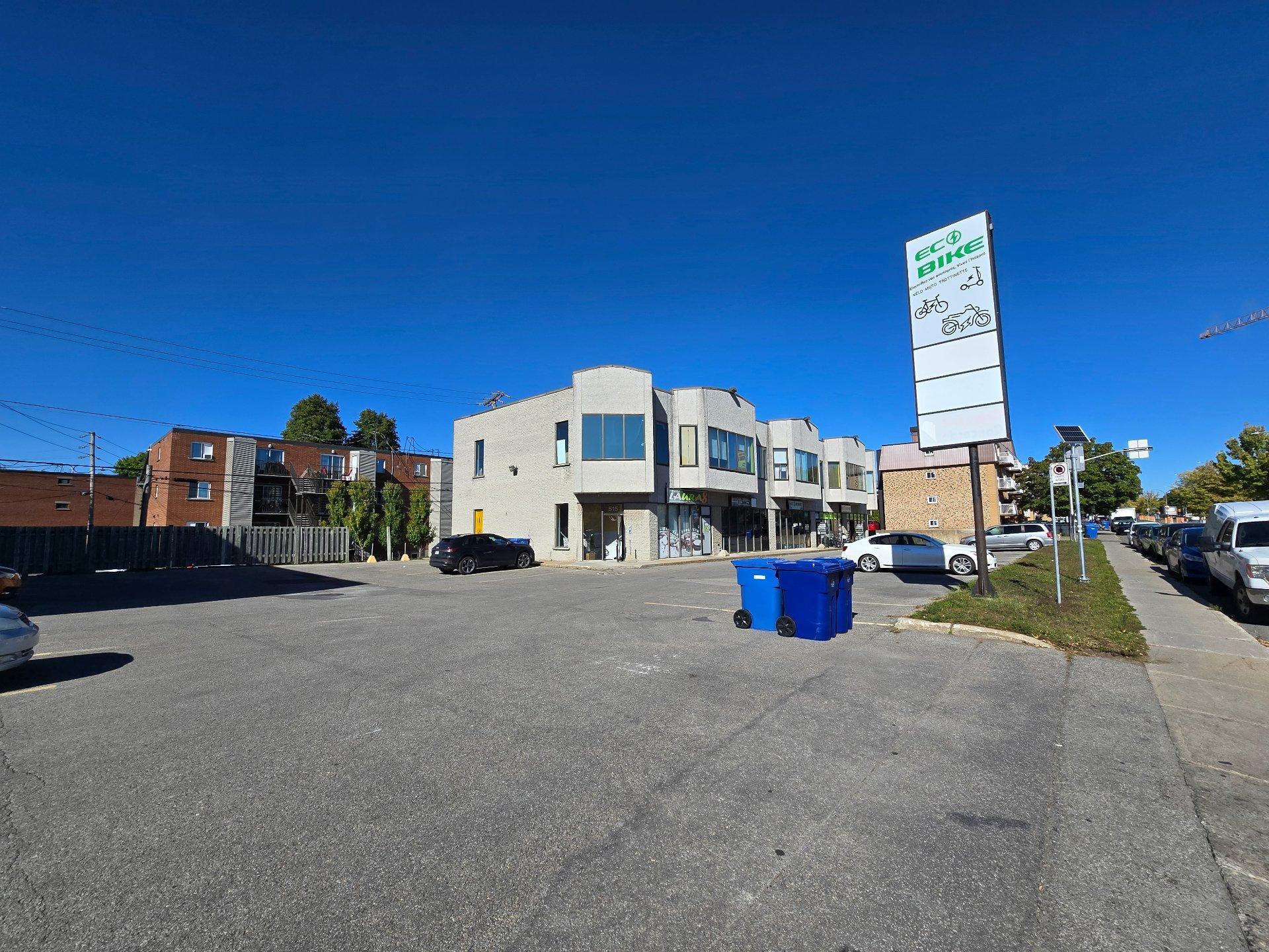 









515


Boul. de la Concorde O.

, 200,
Laval (Laval-des-Rapides),




QC
H7N5L9

