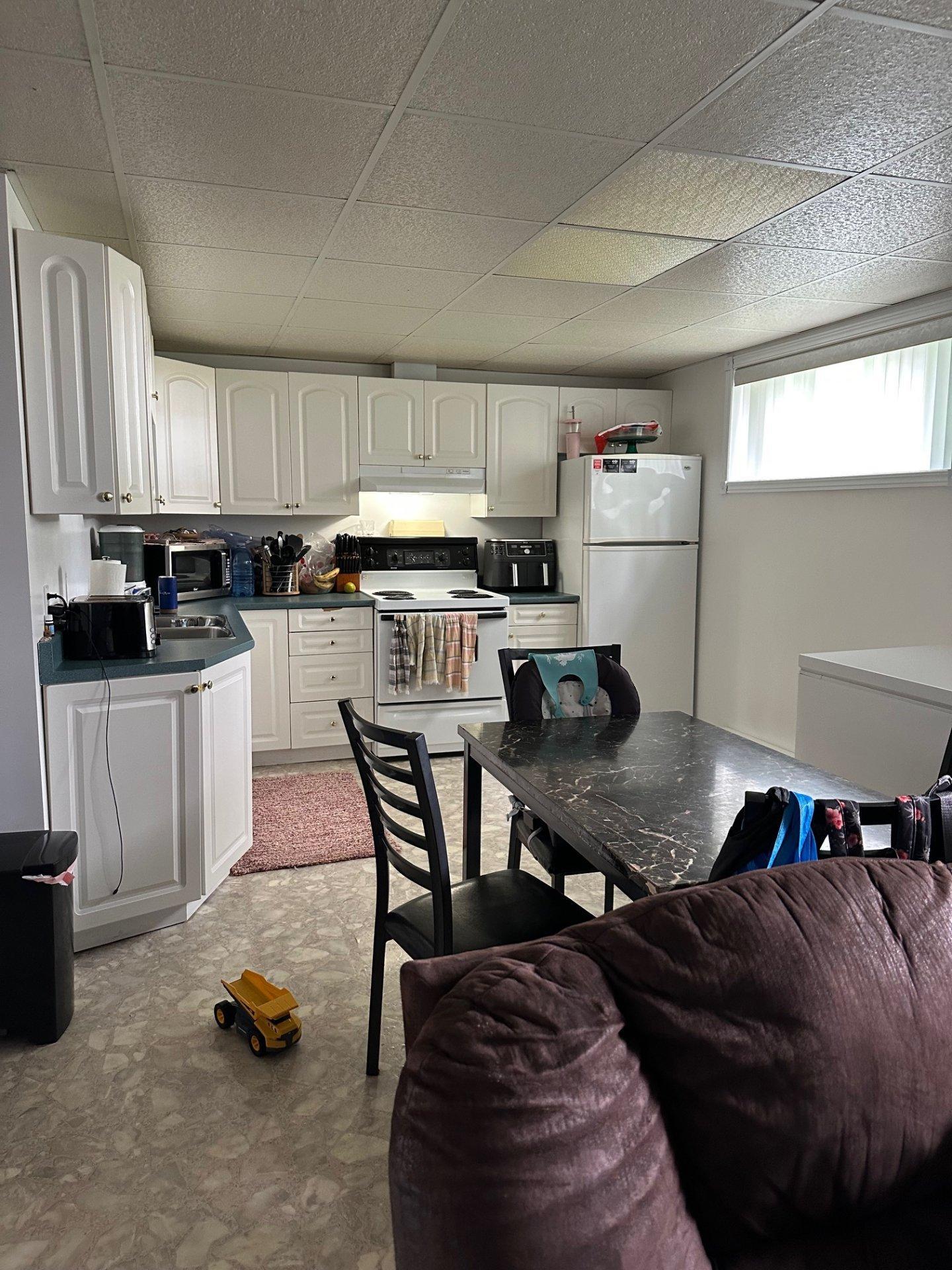 









6

 - 8


Rue St-Isidore E.

,
Ville-Marie,




QC
J9V1H4

