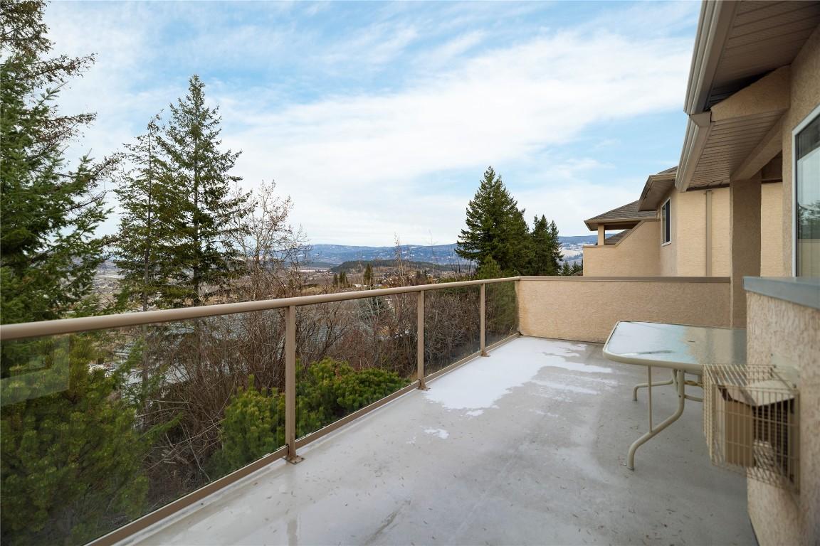 









2300


Silver

Place, 14,
Kelowna,




BC
V1V 2L5

